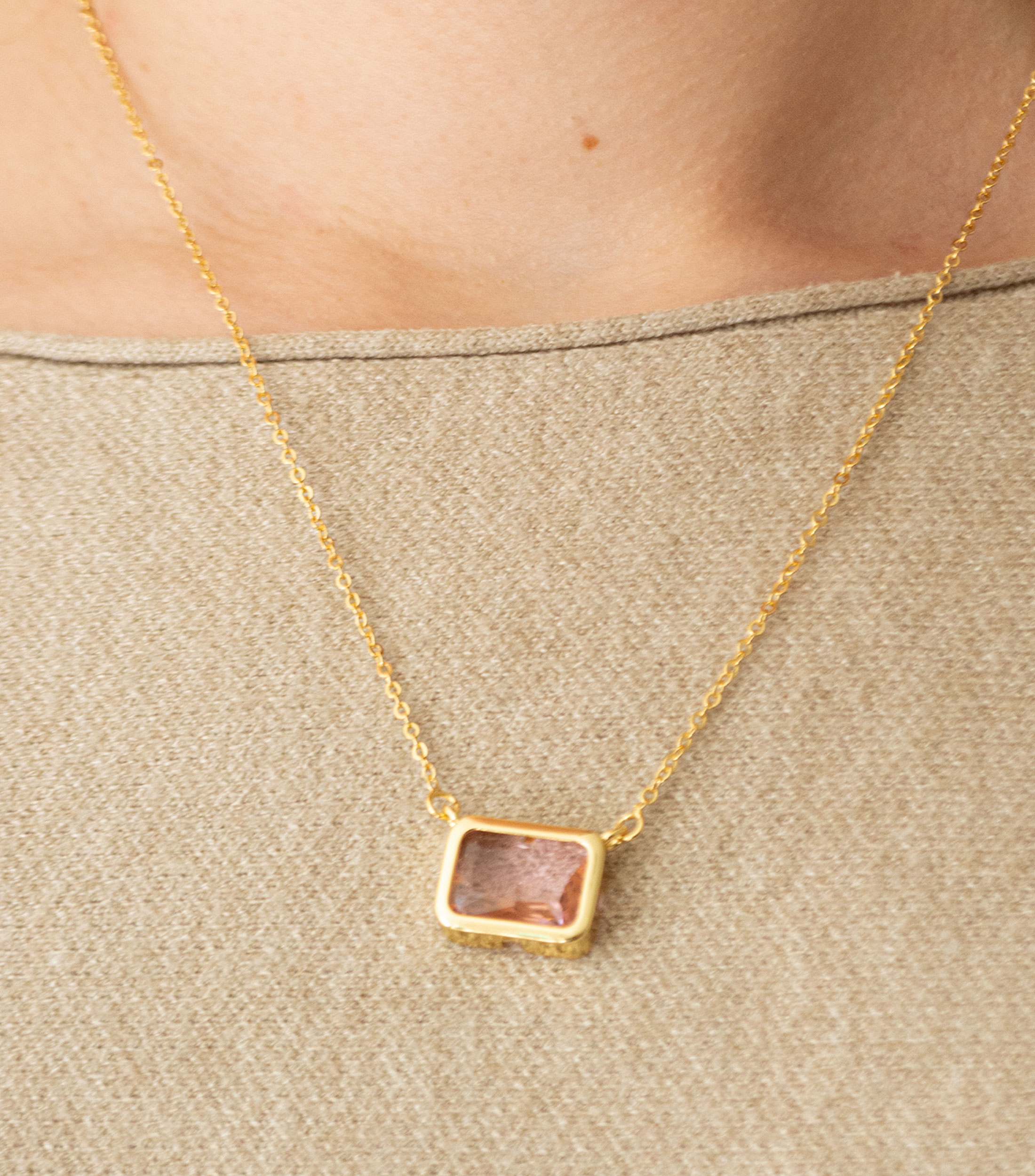 Collar con Dije Mujer