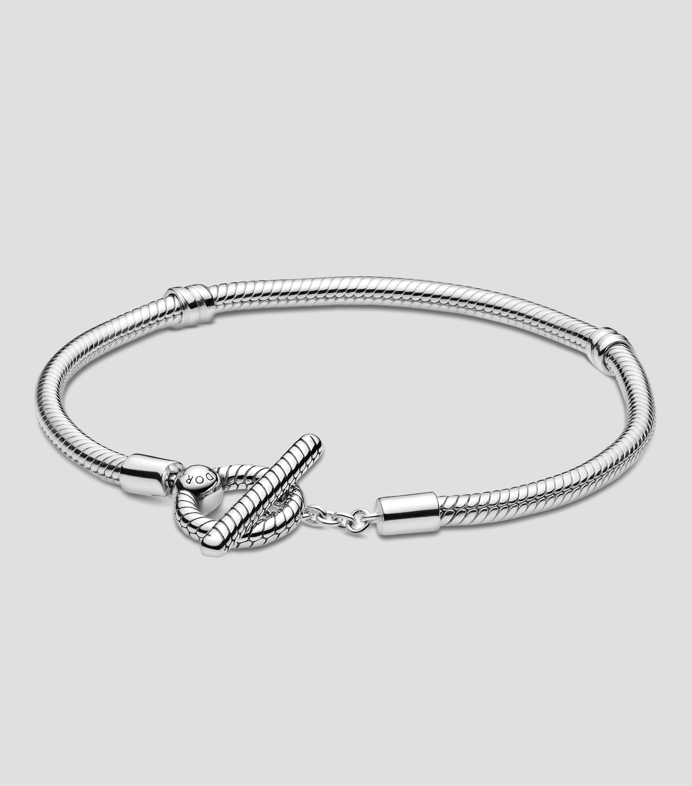 Brazalete en Plata con Diseño Cola de Ratón y Barra en T Mujer