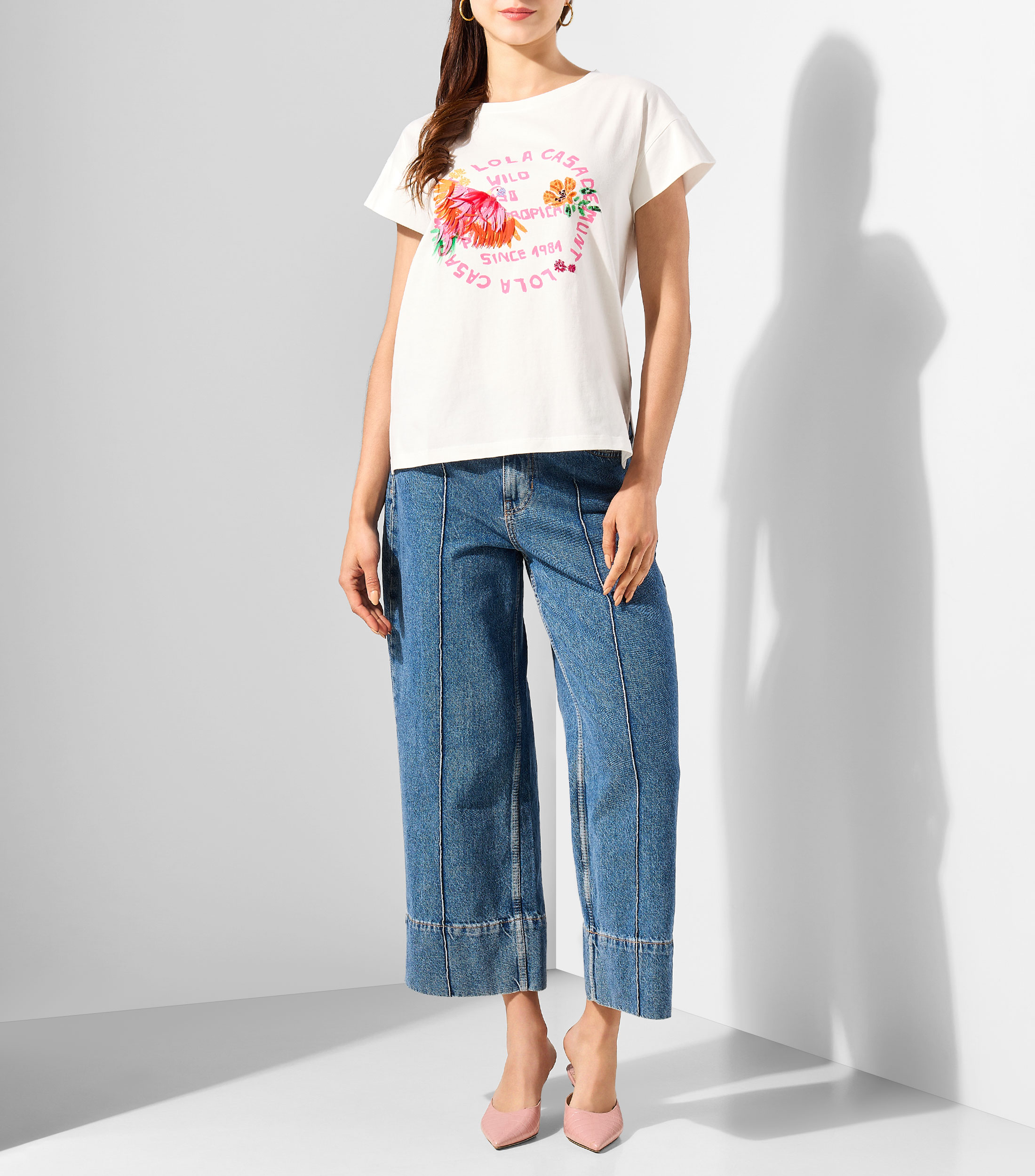 Playera cuello redondo manga corta con estampado Mujer