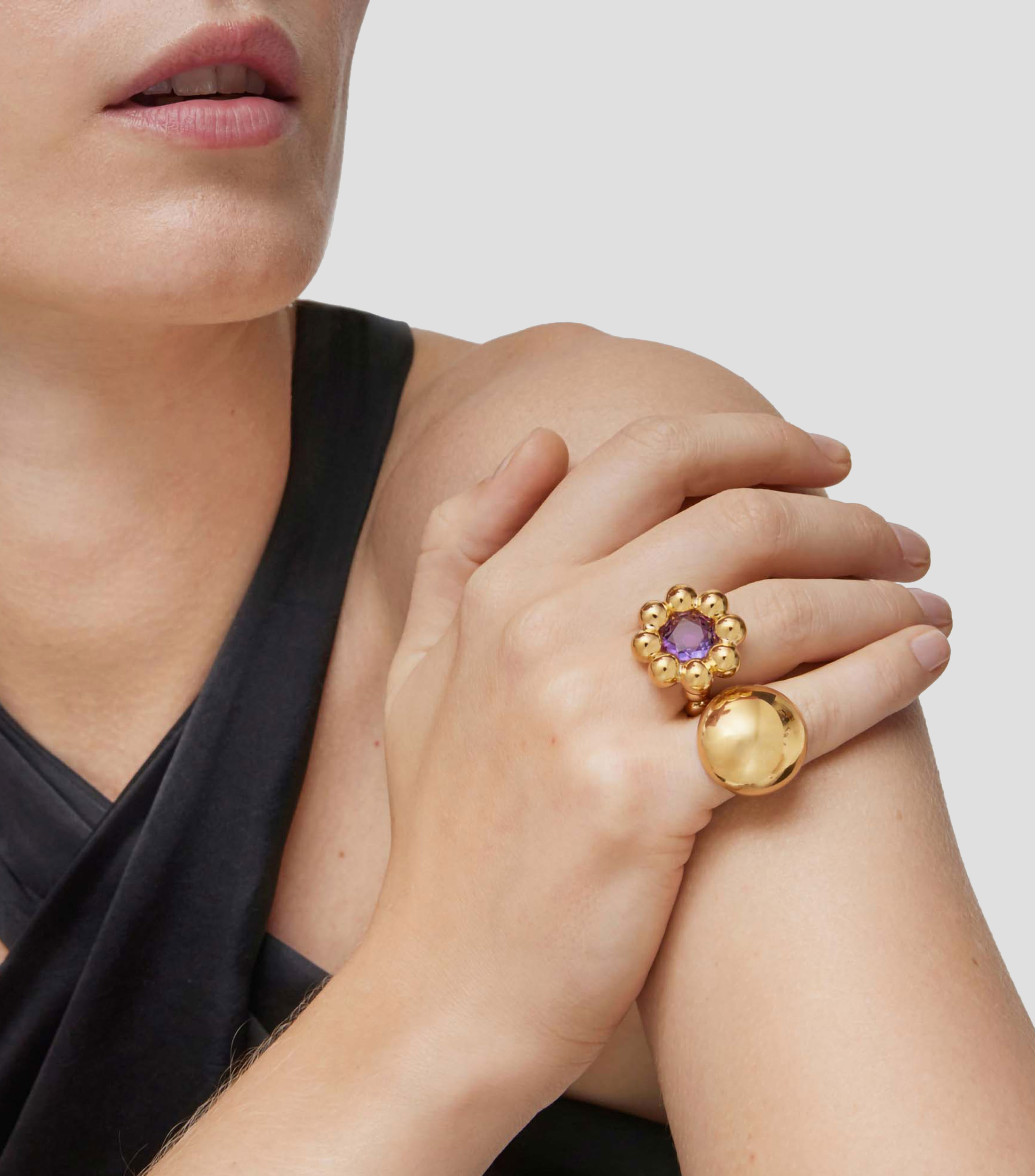 Anillo flor con incrustación de amatista Mujer
