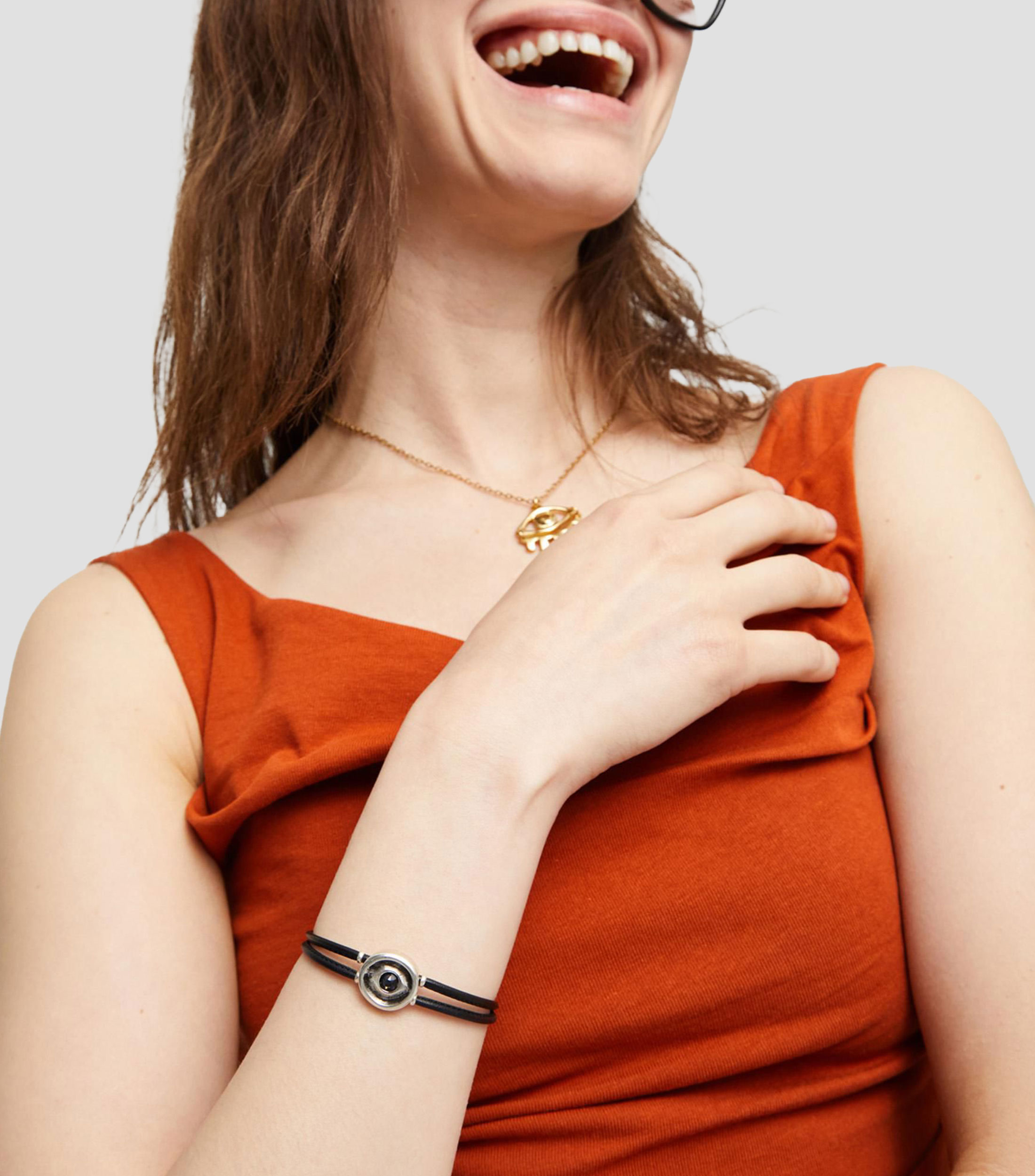 Pulsera con dije Mujer