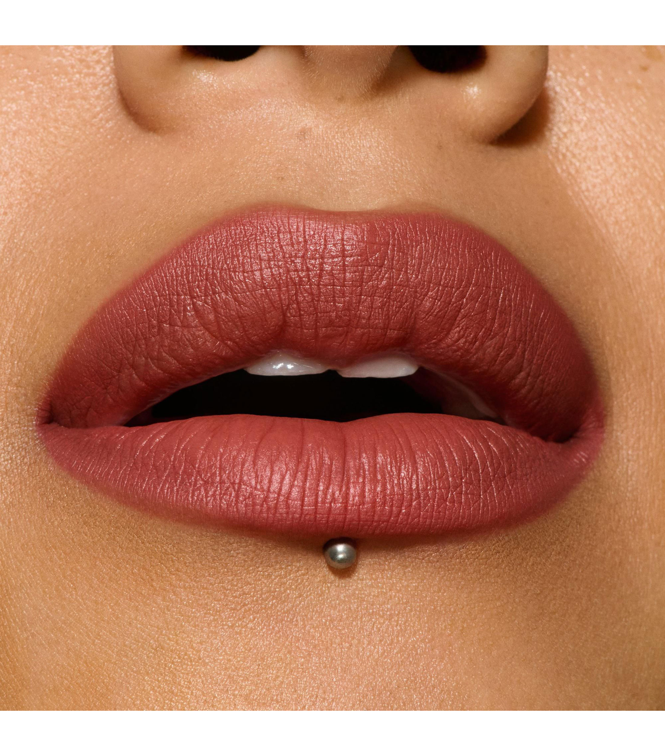 Lápiz labial Silky Matte, 3.5 g
