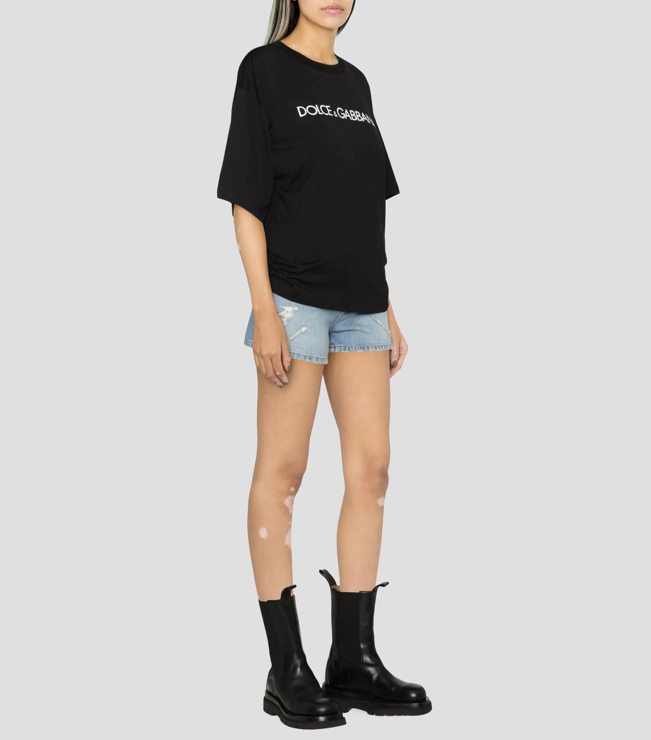 Playera cuello redondo manga corta estampada Mujer