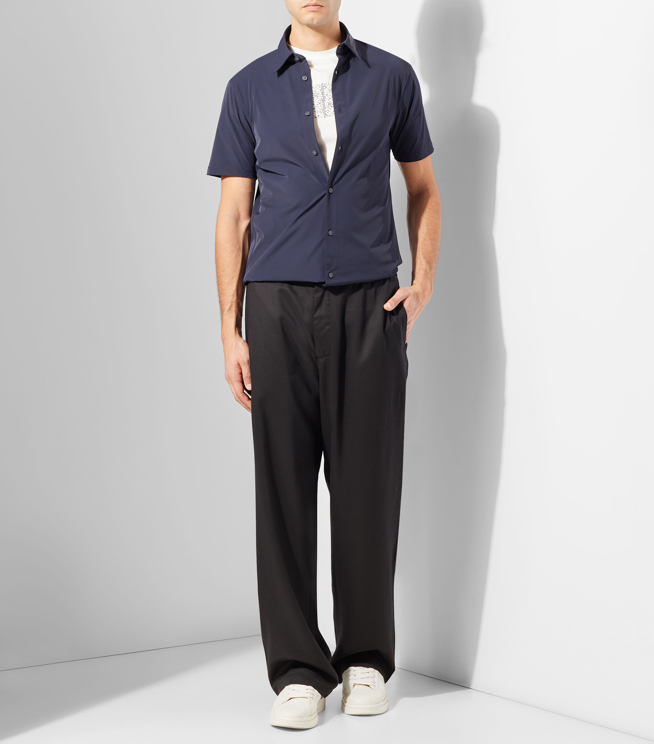 Camisa lisa manga corta Hombre