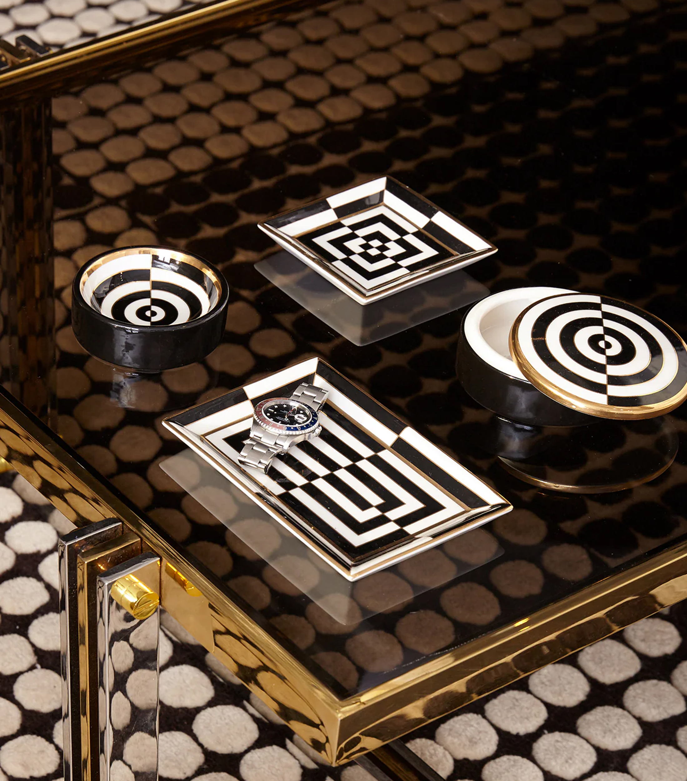 Charola decorativa Op Art en porcelana