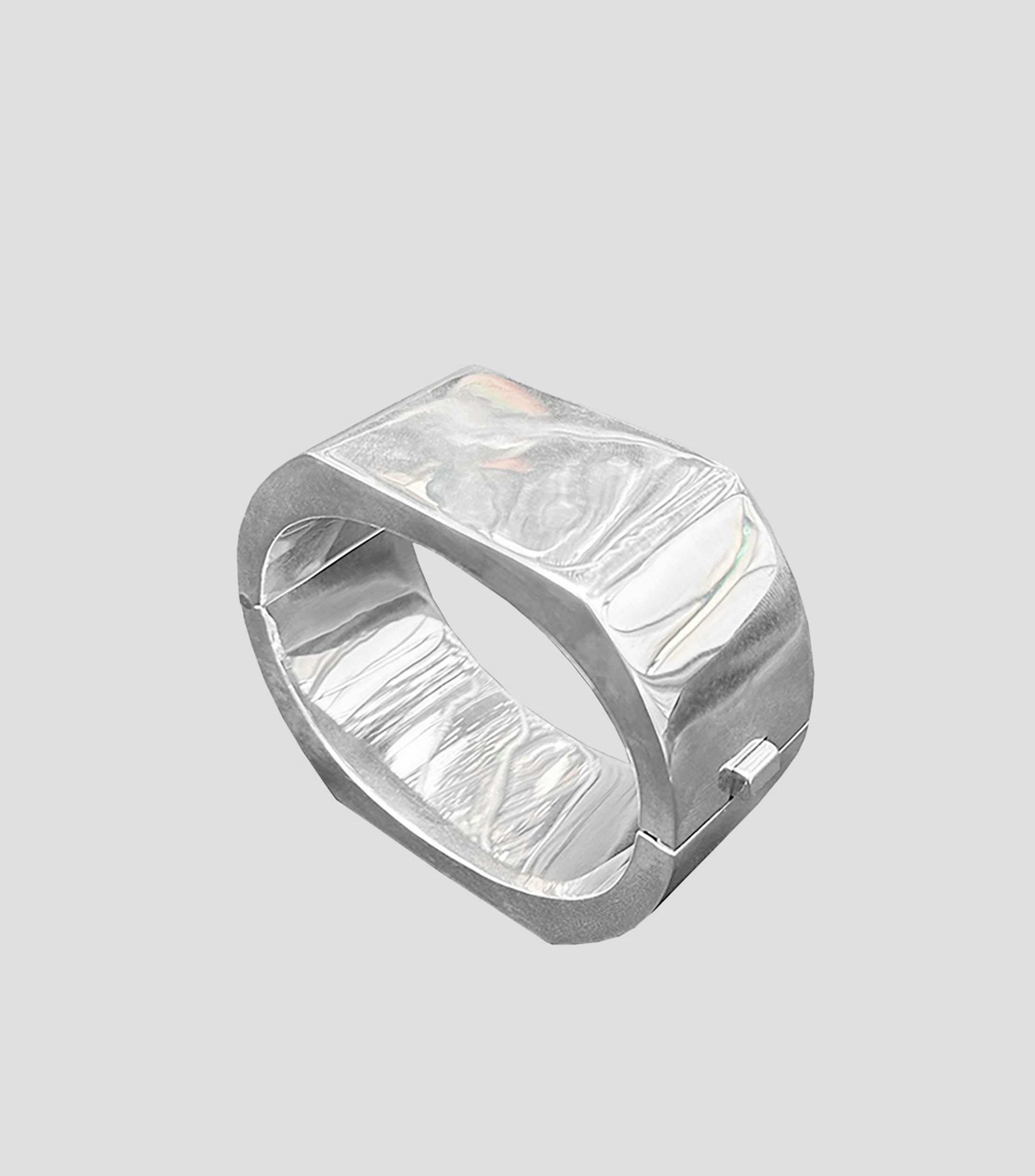 Brazalete en plata Centurion Unisex