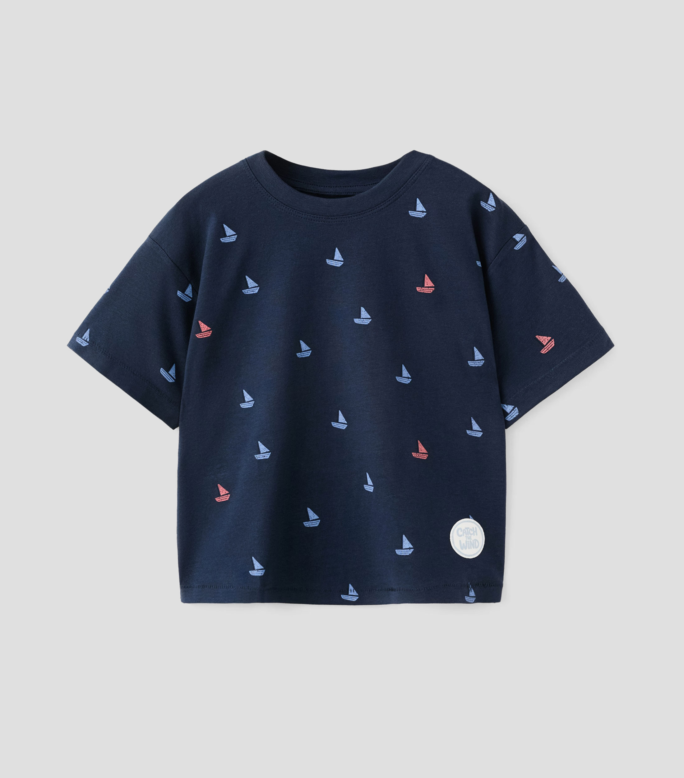 Playera cuello redondo manga corta estampada Niño