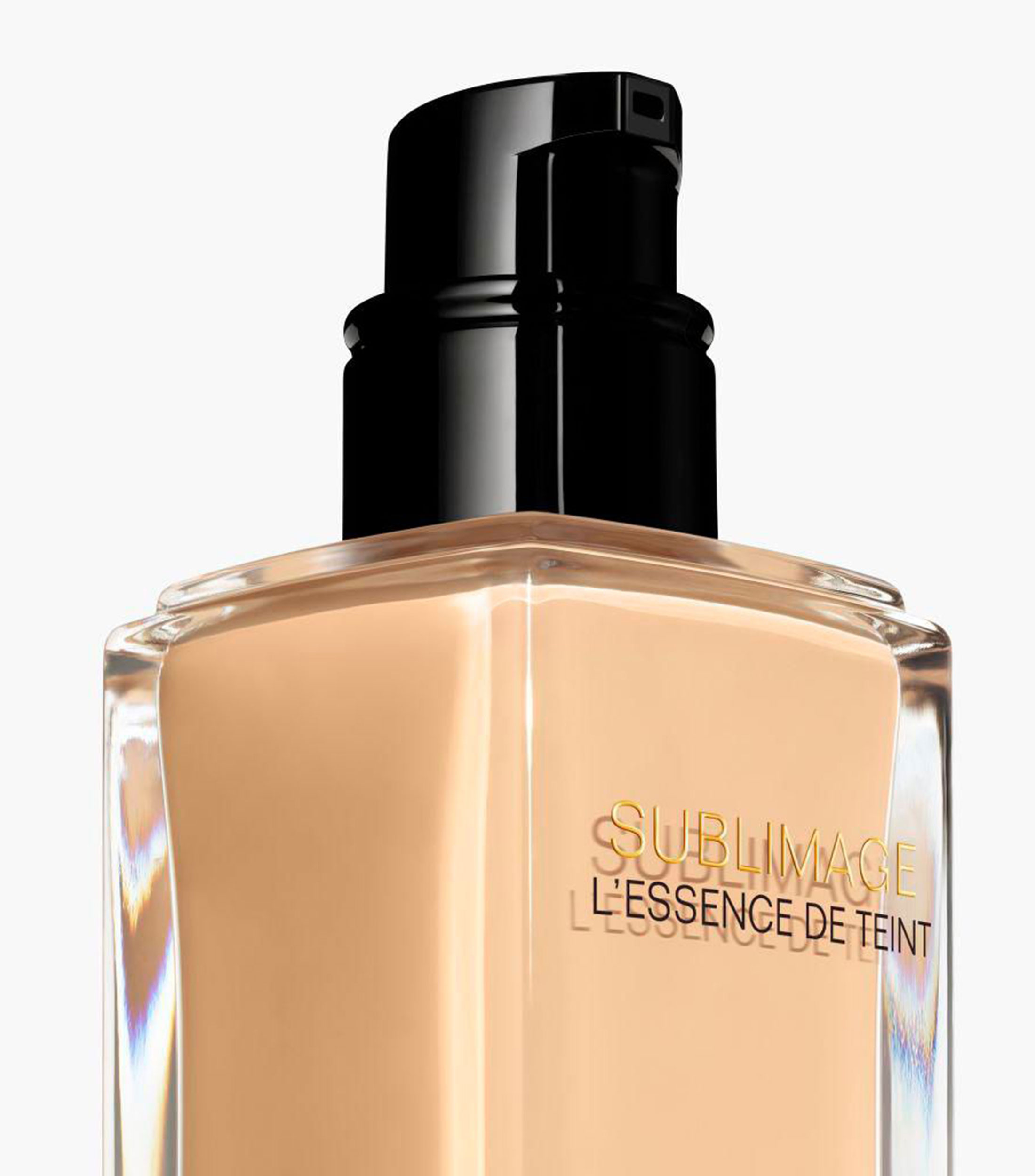 BASE DE MAQUILLAJE EN SUERO GENERADOR DE LUMINOSIDAD, 40 ML