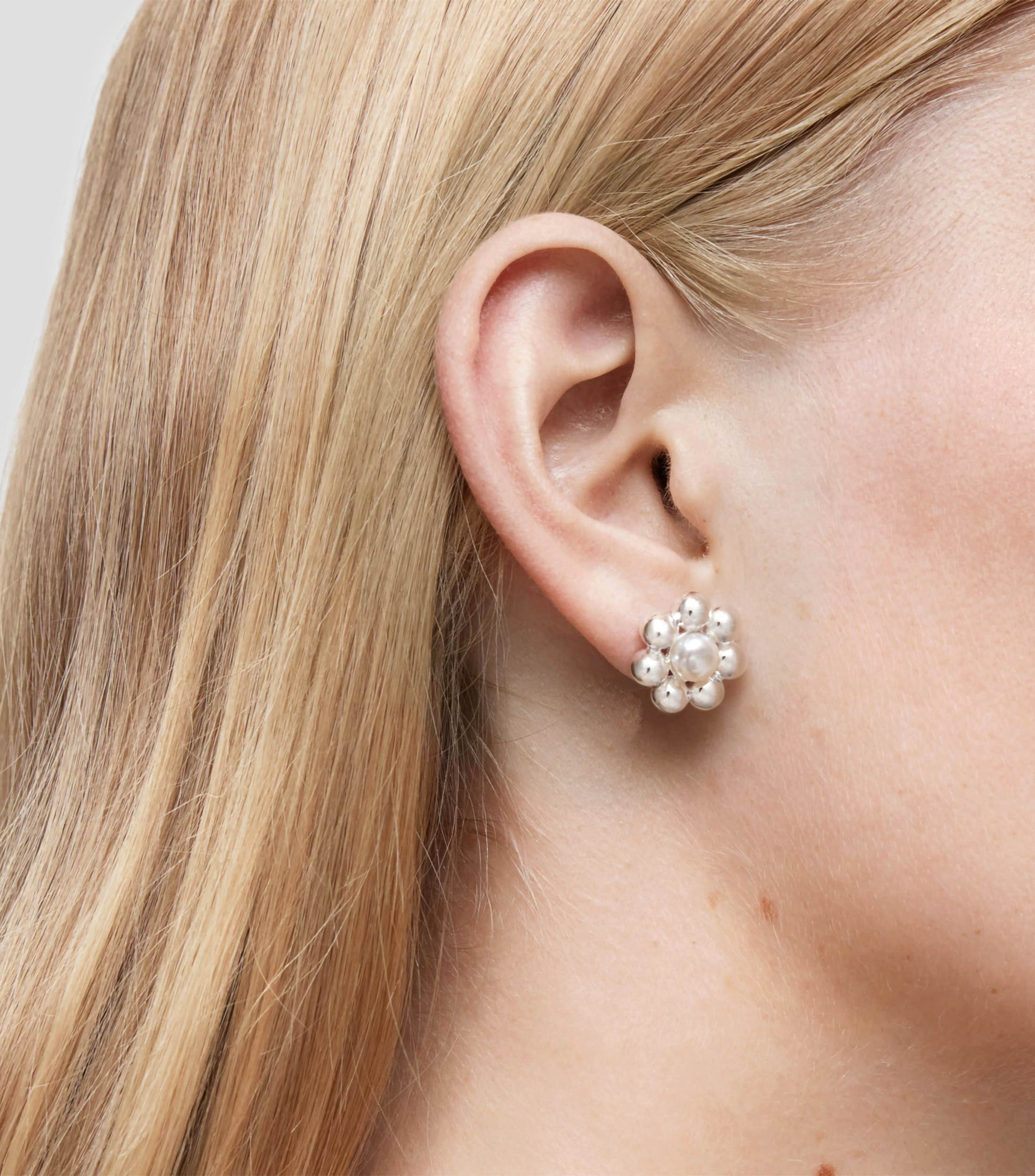 Aretes en plata con flor y perlas cultivadas Mujer