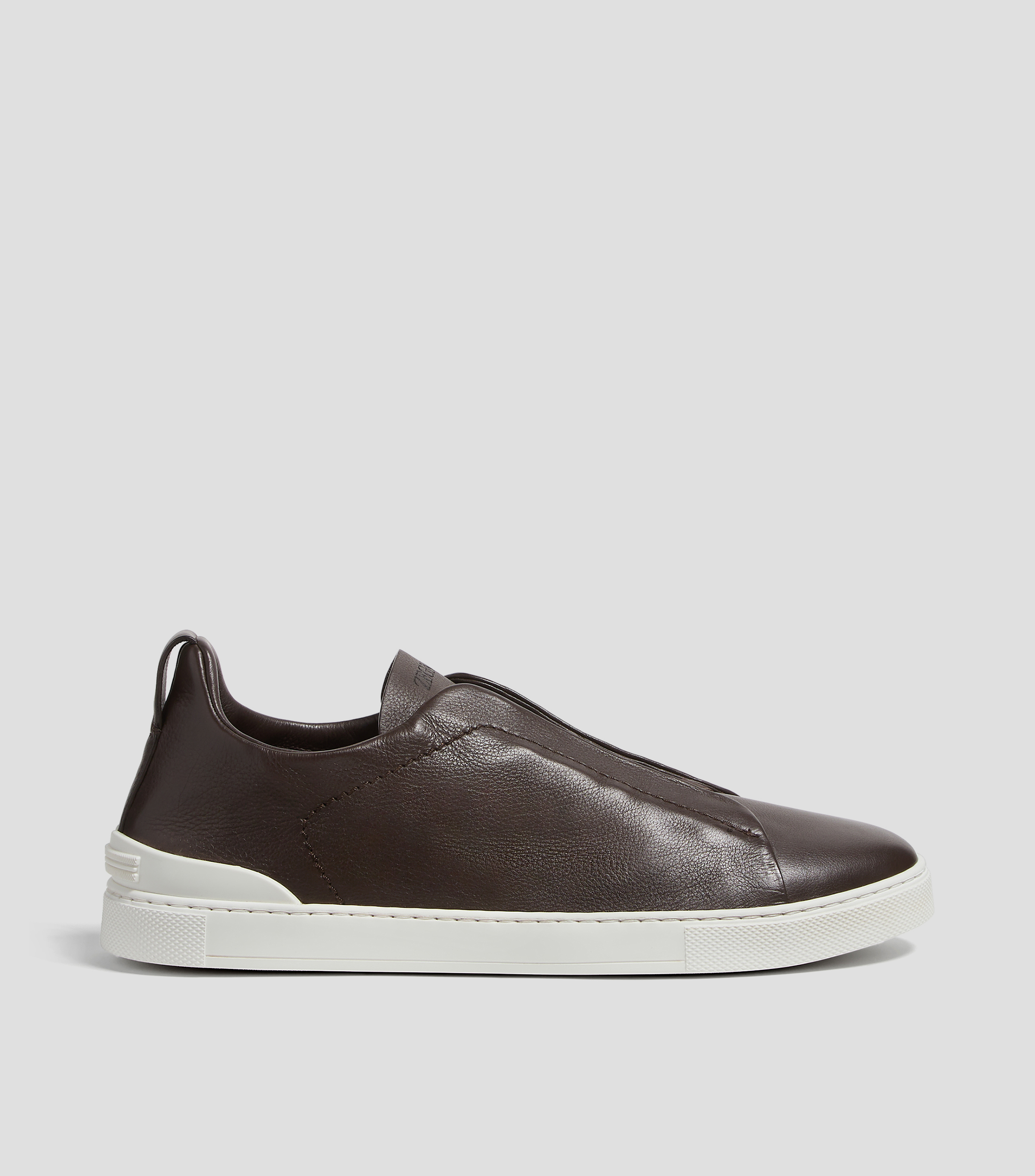 Tenis Casuales Triple Stitch en Piel Hombre