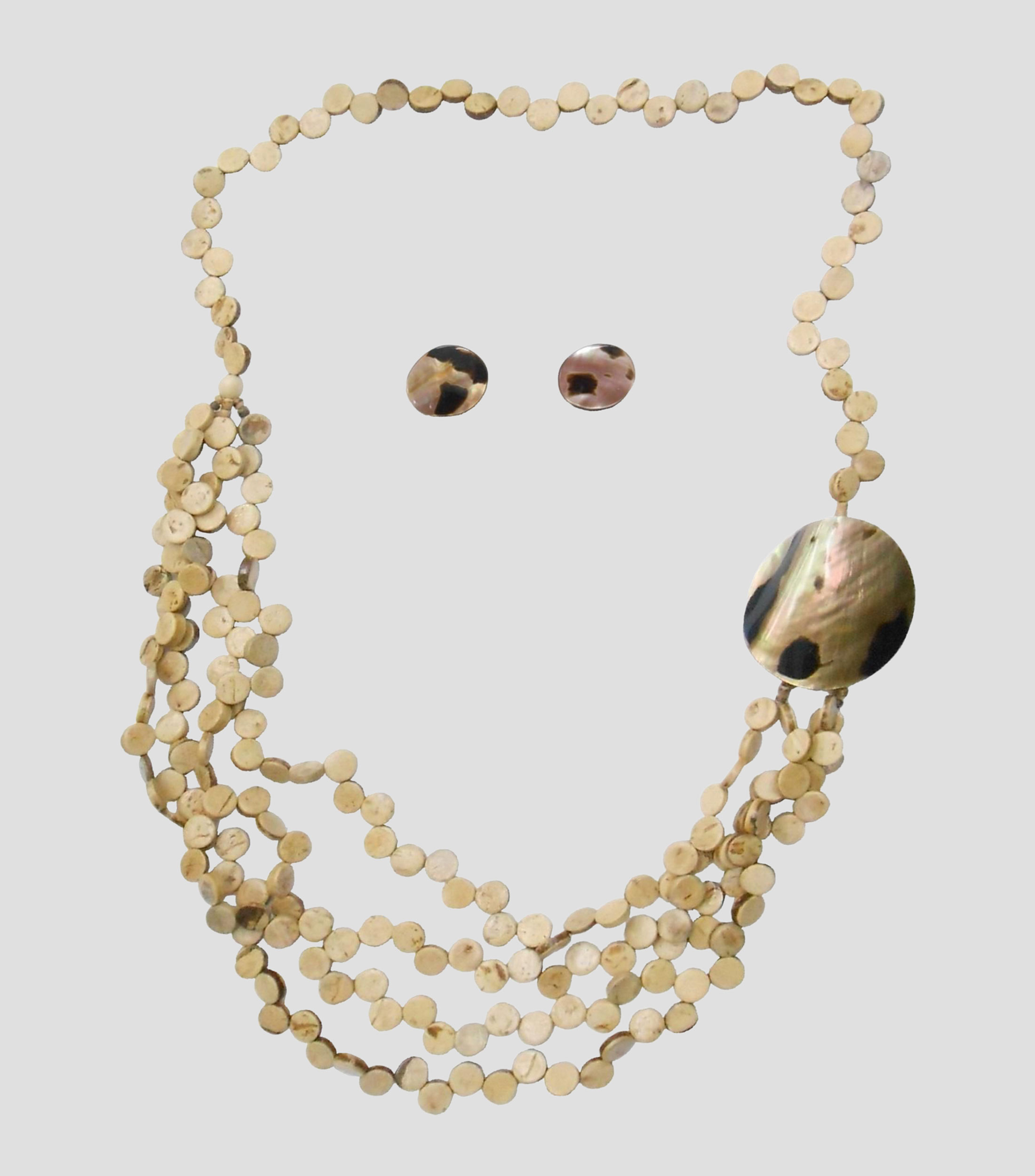 Set collar y aretes Mujer