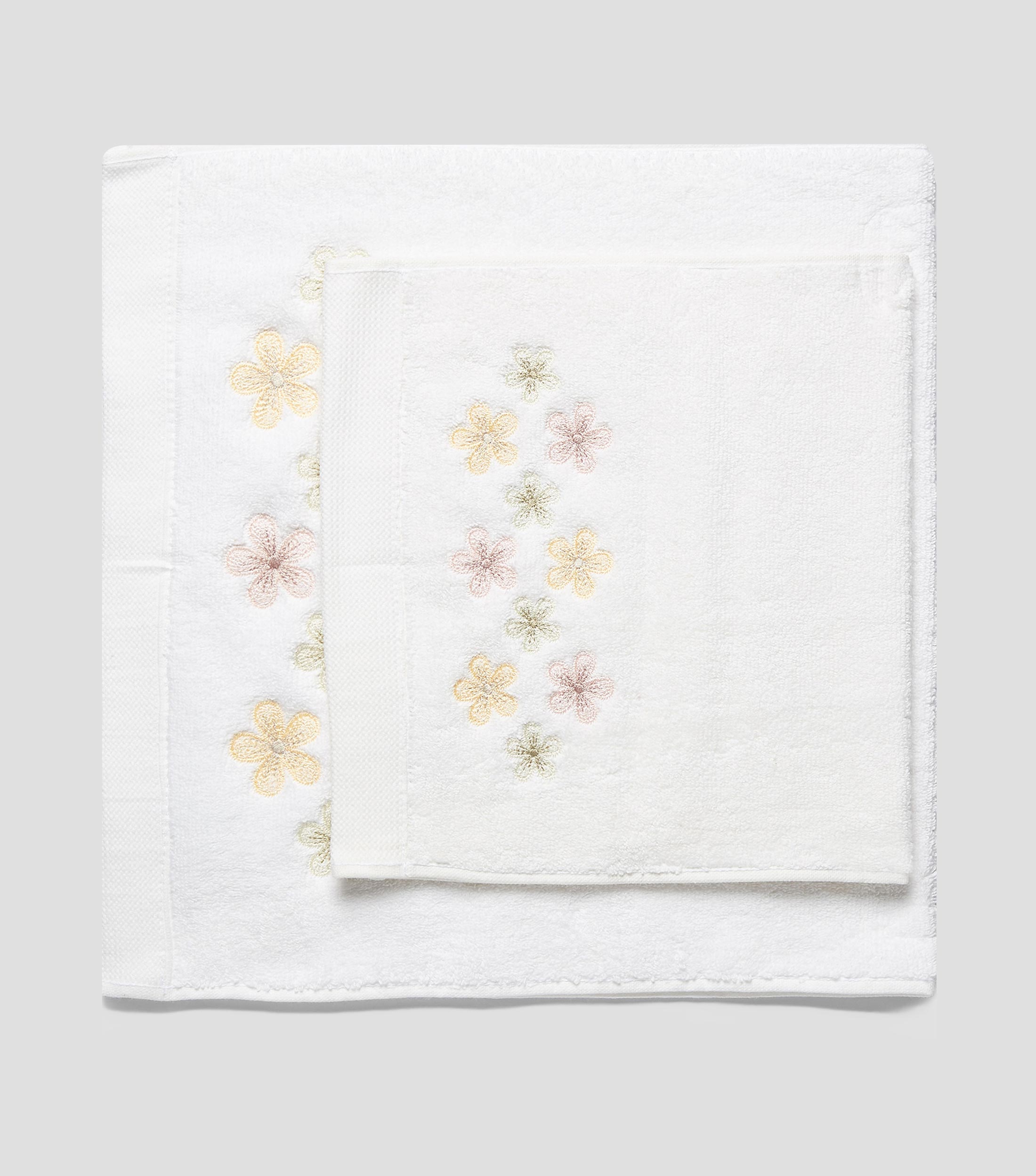 Set de tapete con toallas Flores blanco