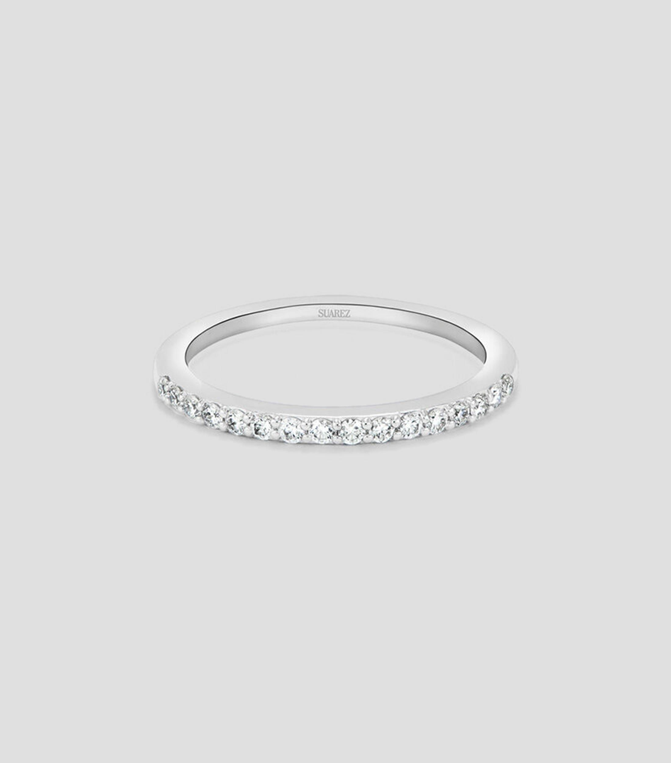 Anillo solitario en Oro blanco de 18 Kilates con diamantes Mujer