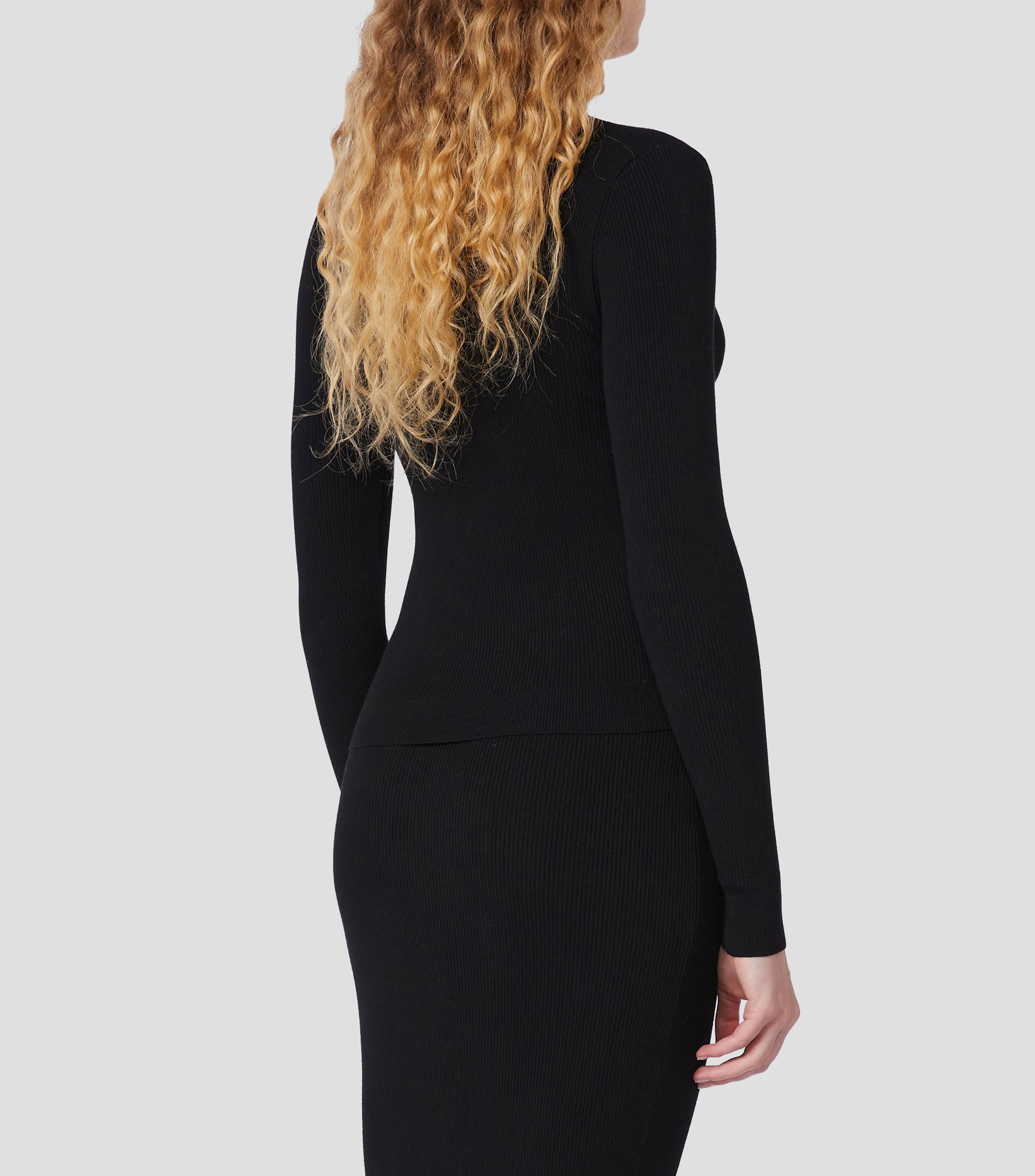 Suéter cuello redondo Mujer