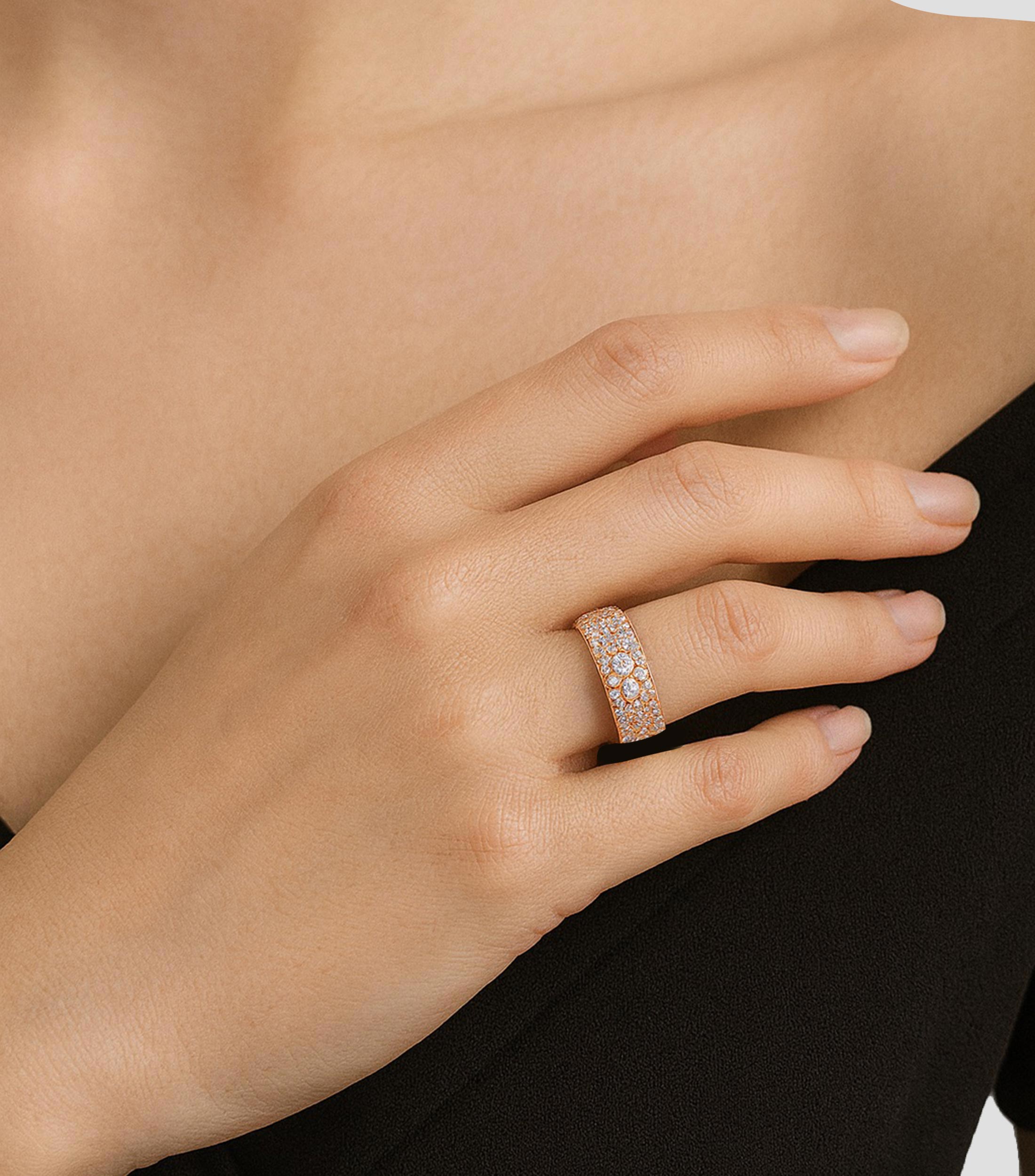 Anillo en Oro rosa de 18 Kilates Love in Verona con Diamantes Mujer
