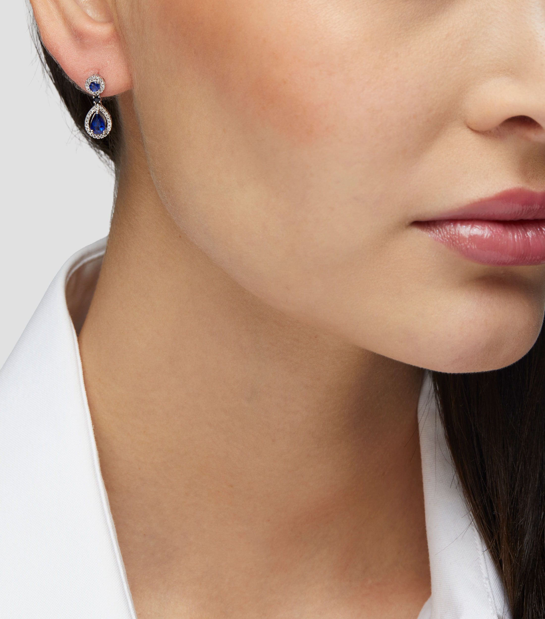 Aretes en oro de 14 kilates con zafiro Mujer