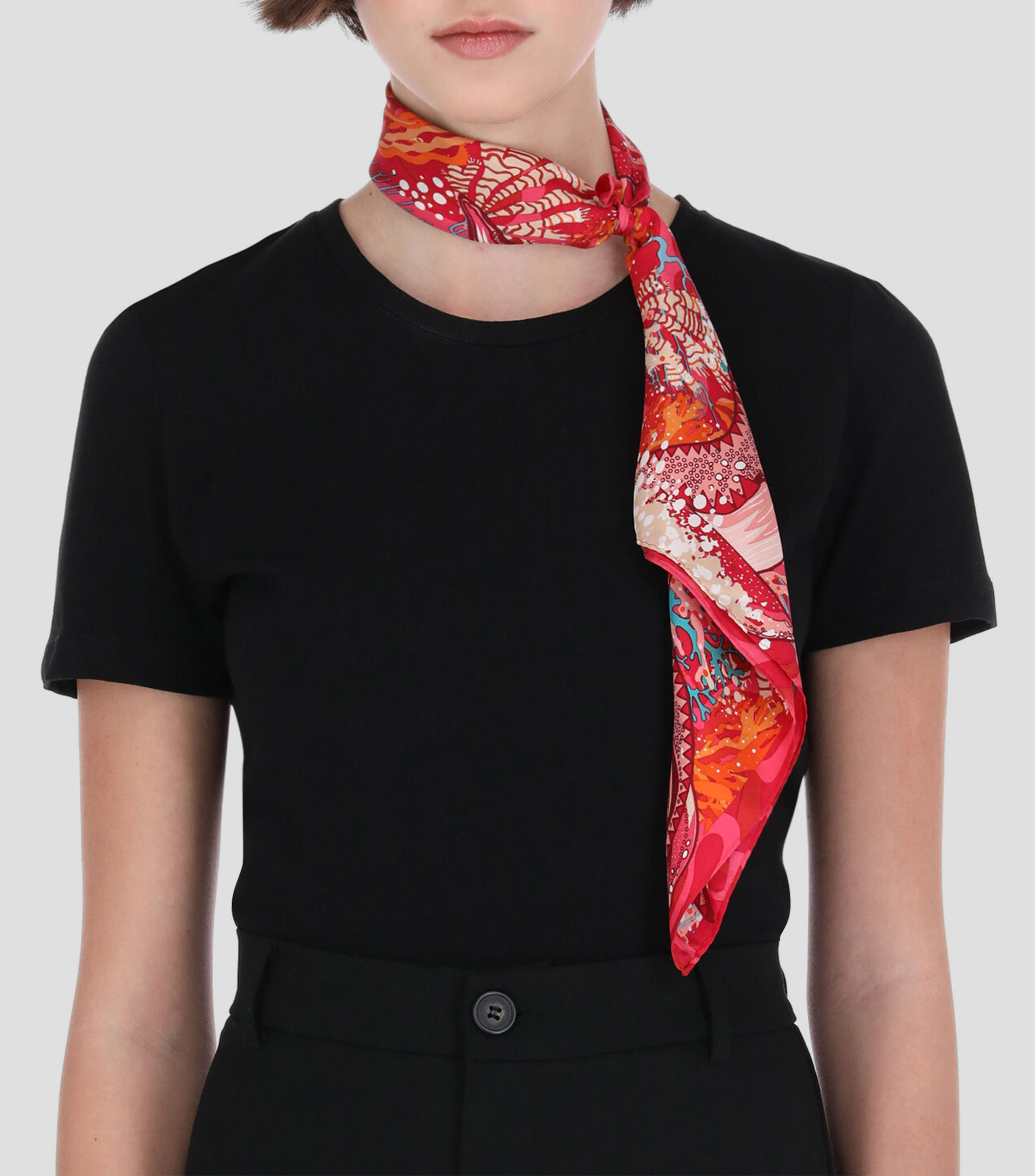 Mascada multicolor con ballenas Mujer
