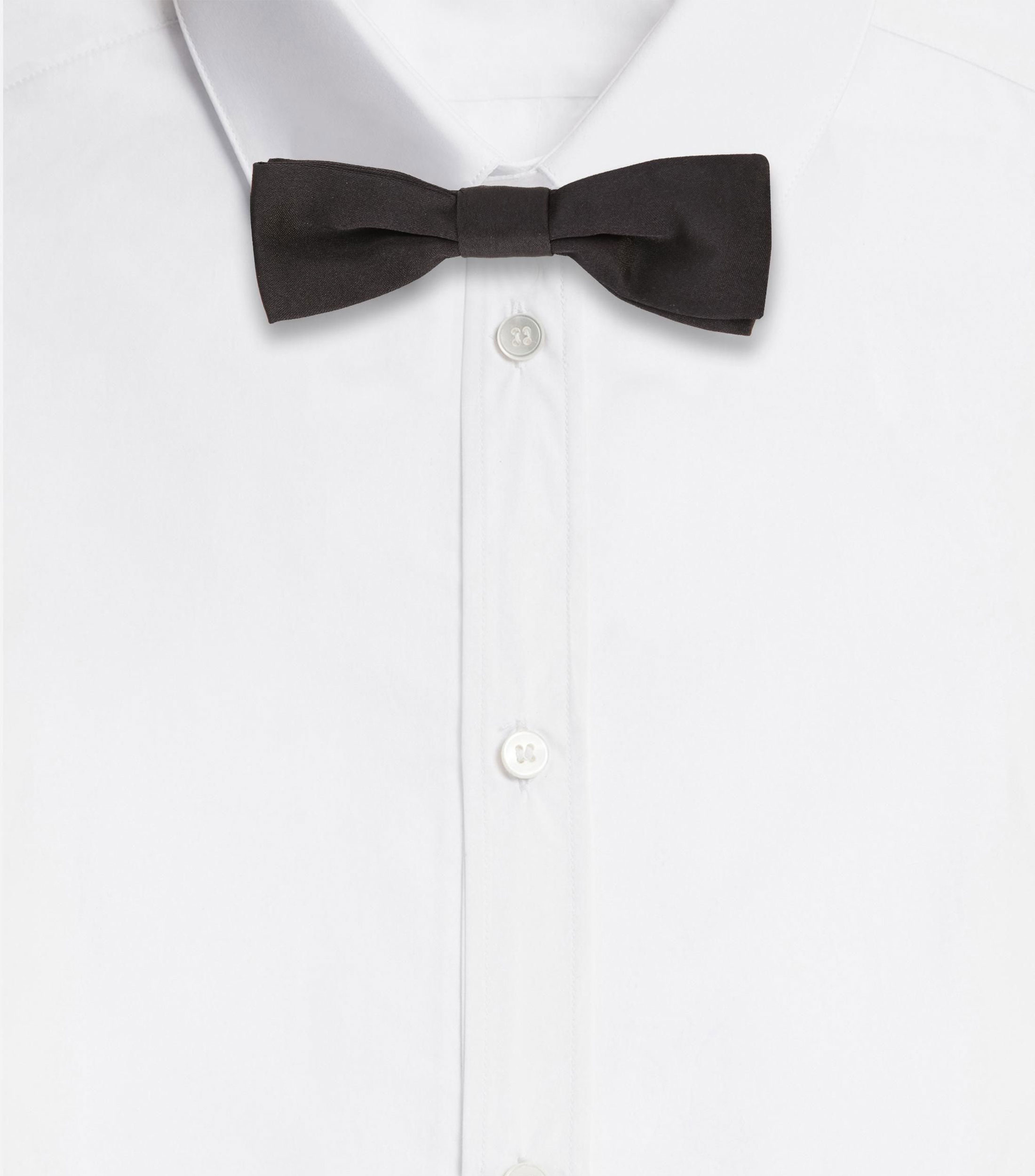 Corbata de moño en seda negro liso