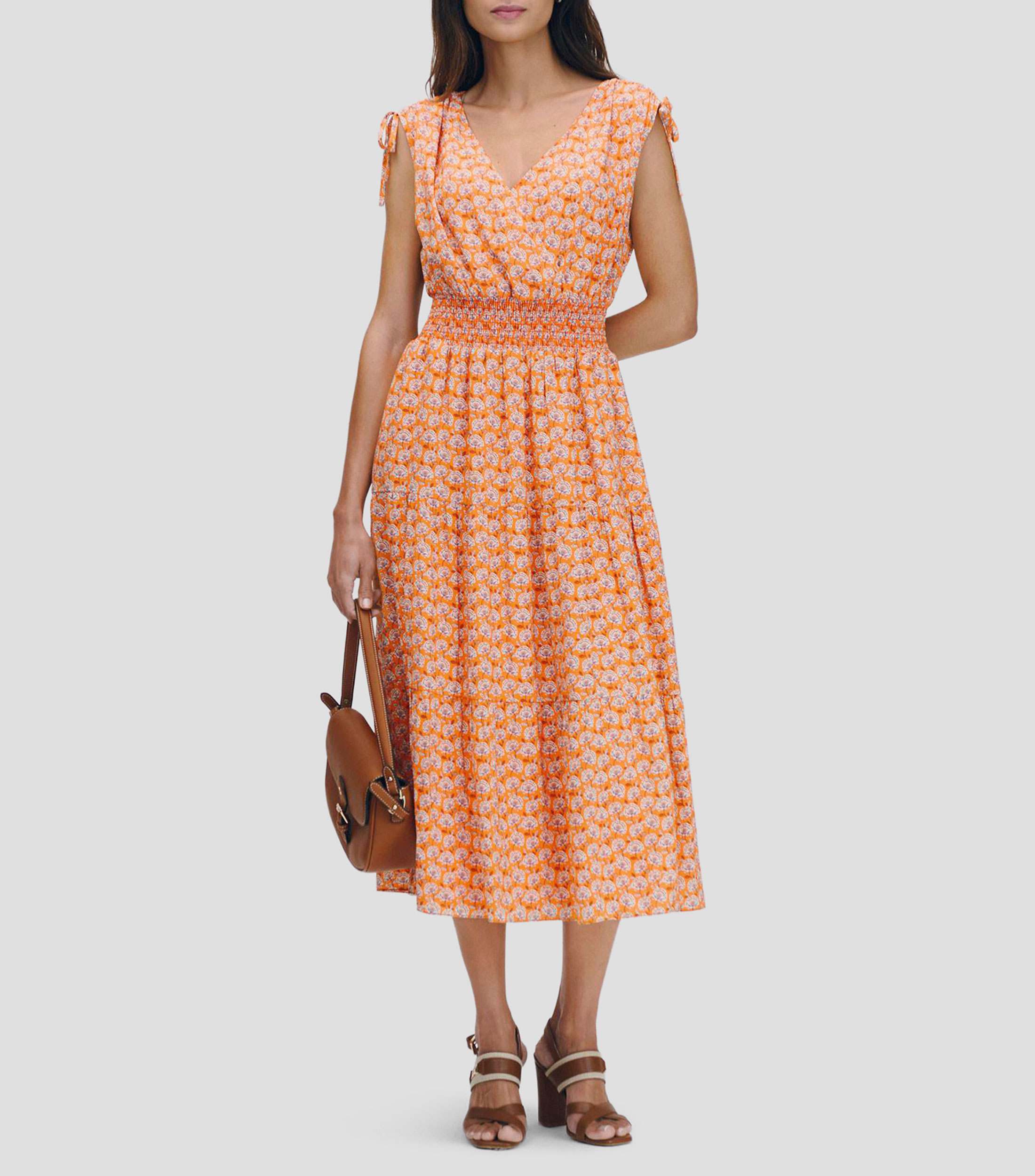 Vestido Midi Estampado Ornamental Enresortado En Cintura Mujer