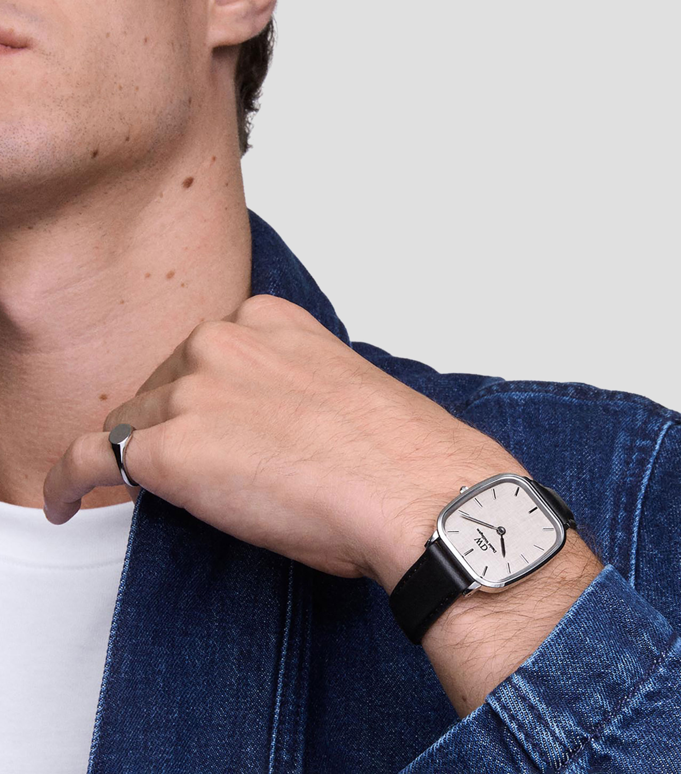 Reloj para Hombre Vintage Sheffield casual plateado, negro