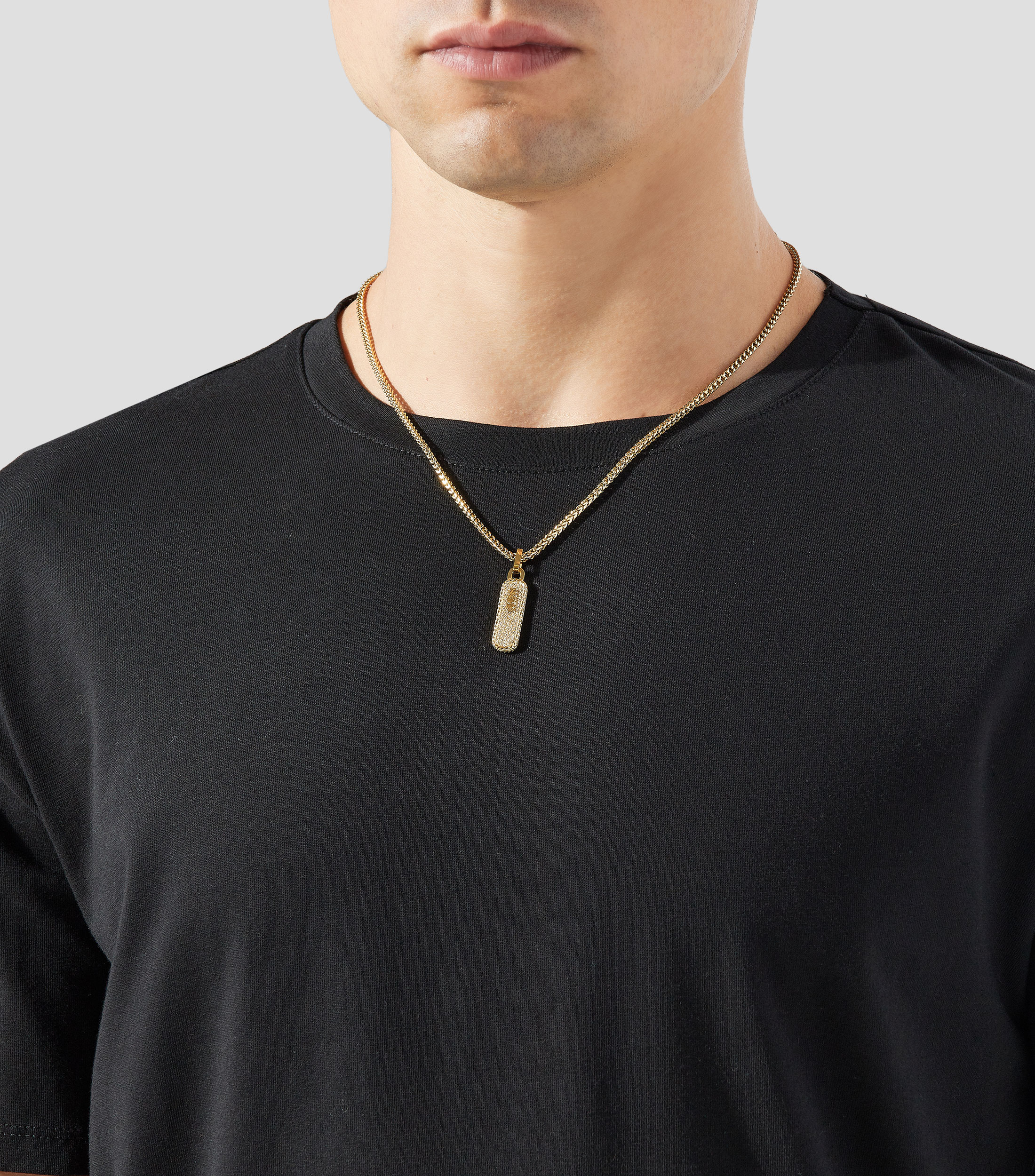 Collar con dije rectangular Sailor Knot y circonias Hombre