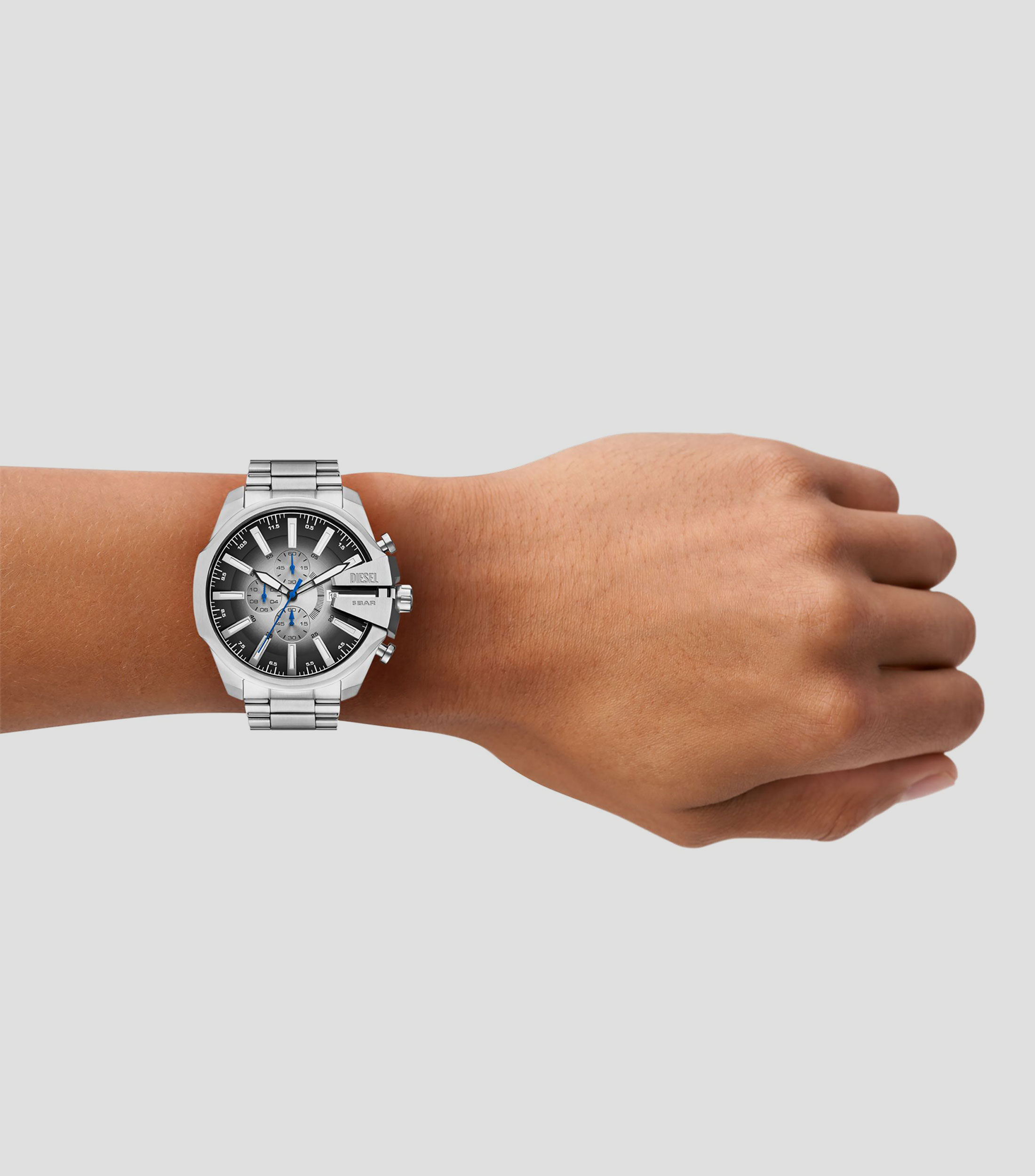 Reloj para Hombre Mega Chief Slim casual plateado