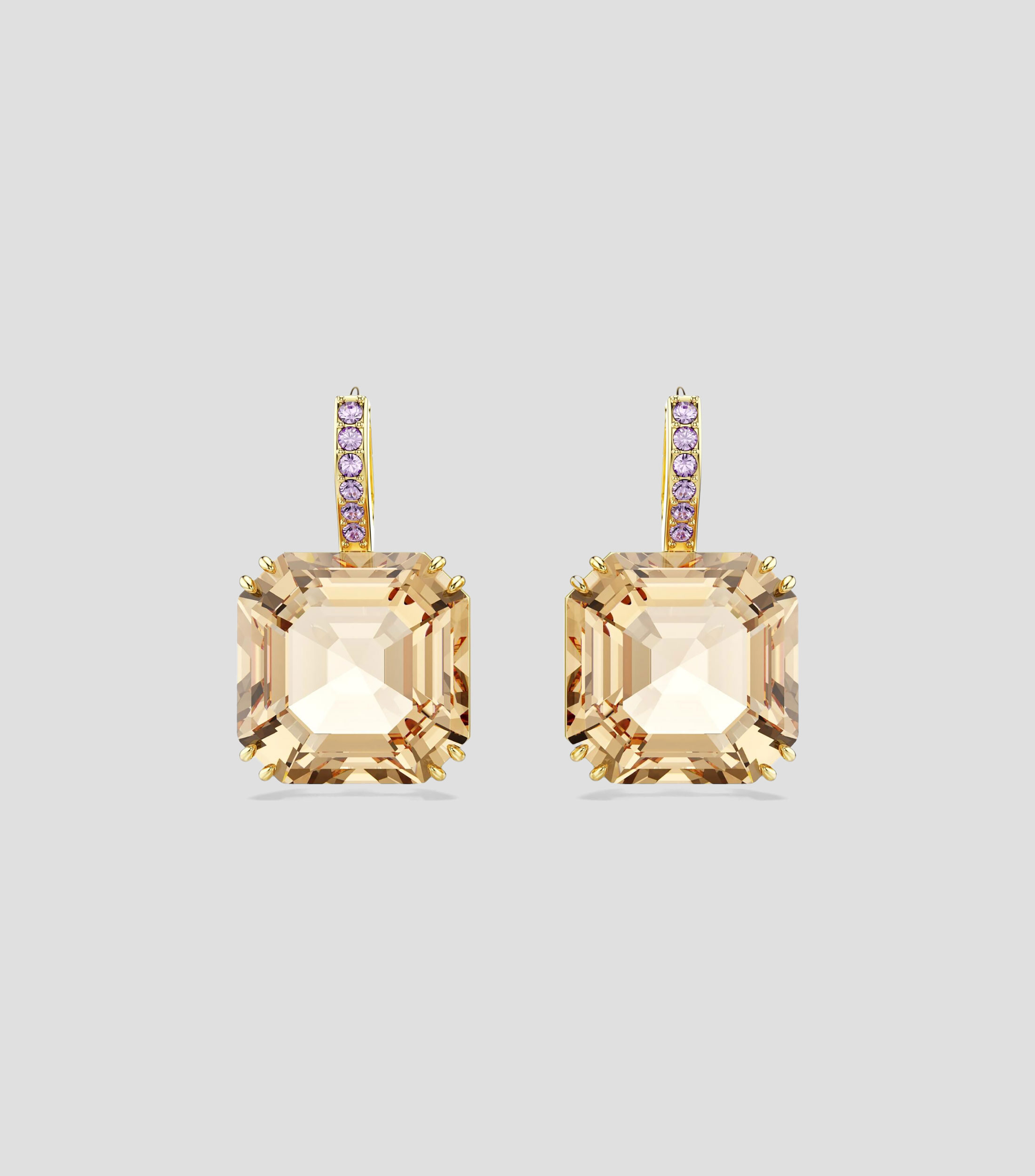 Aretes con Incrustacion Mujer