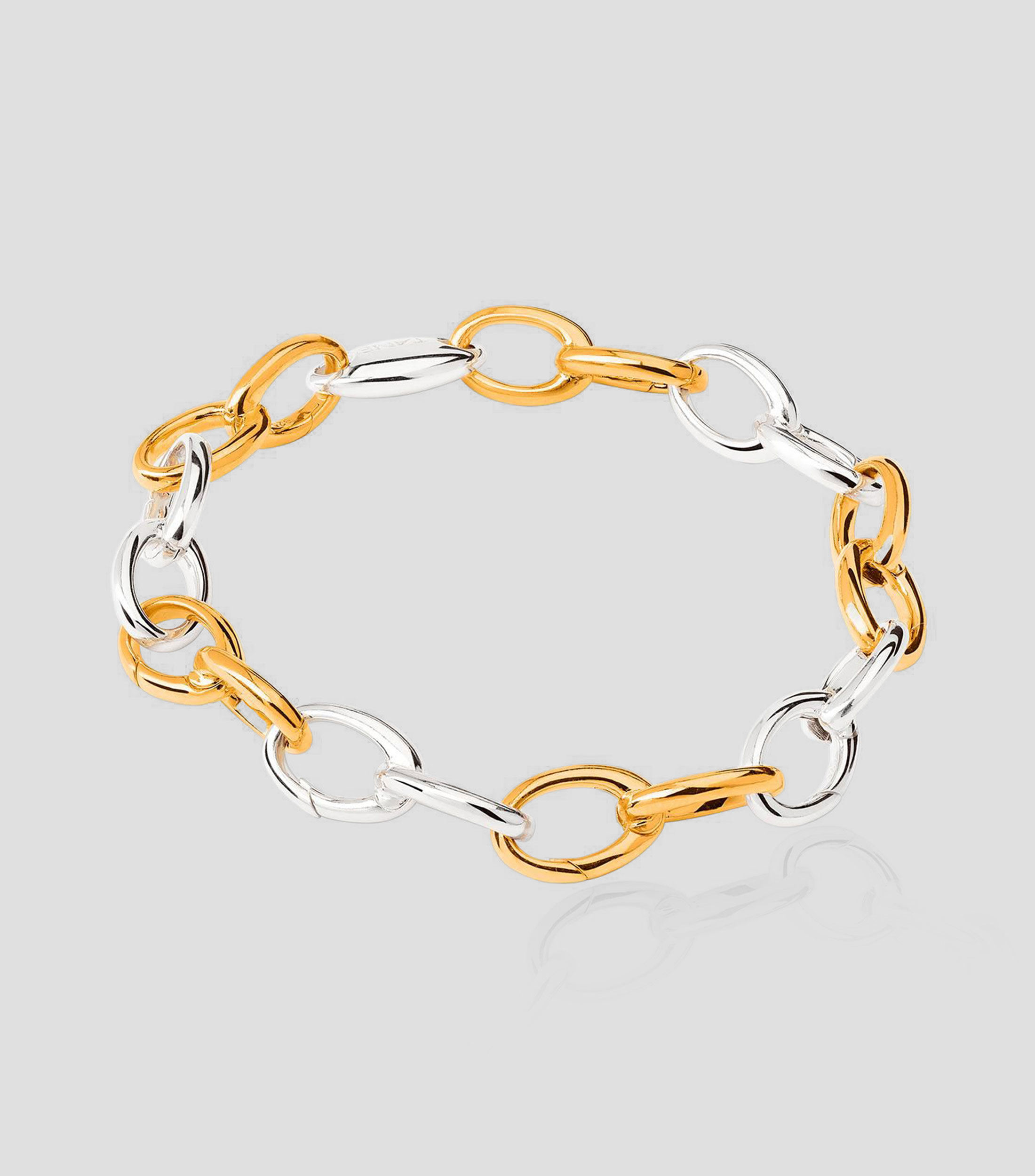 Pulsera Matilda en Plata .925 con vermeil de Oro amarillo de 23 Kilates y charms Mujer