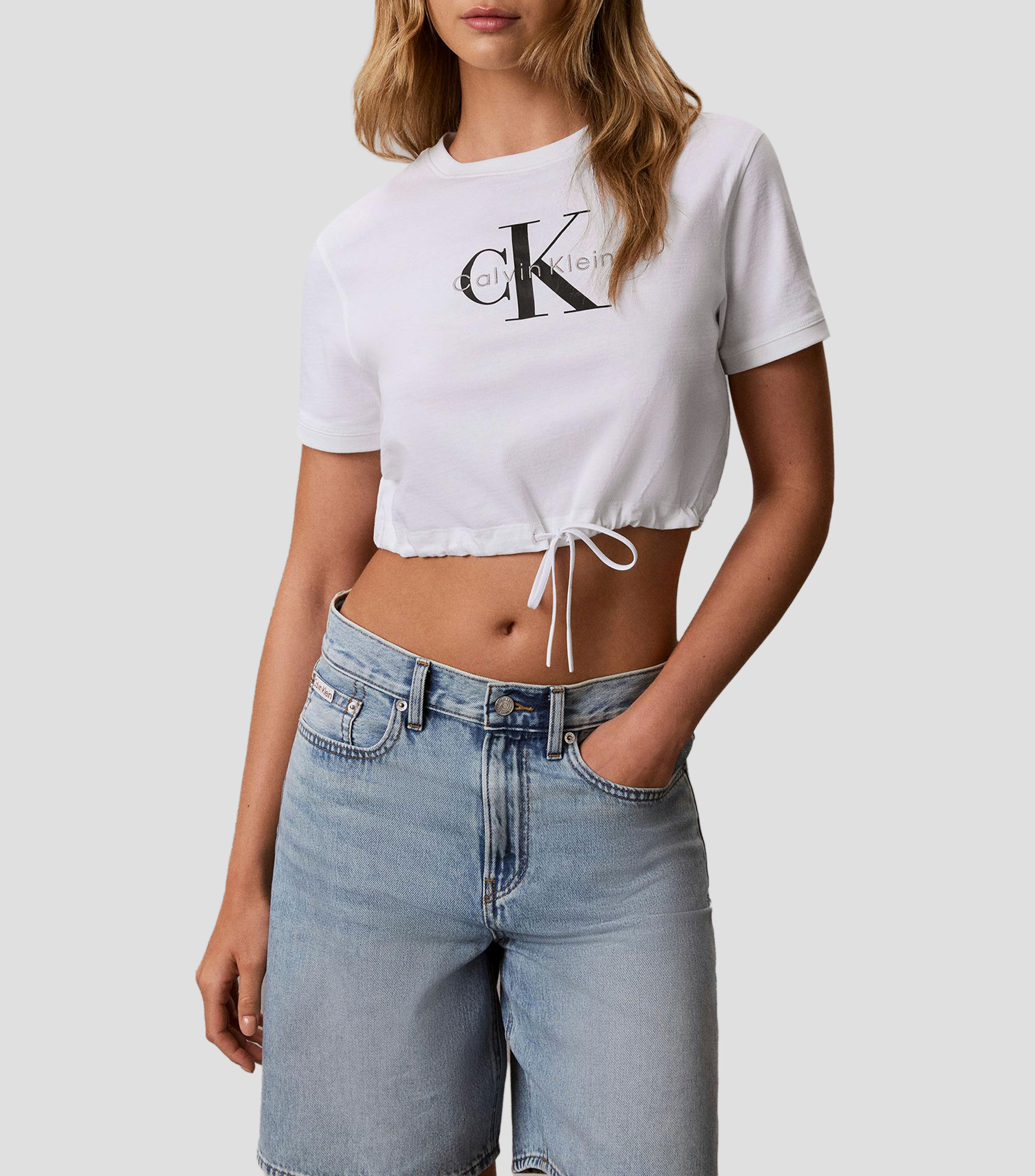 Playera cuello redondo manga corta con estampado Mujer