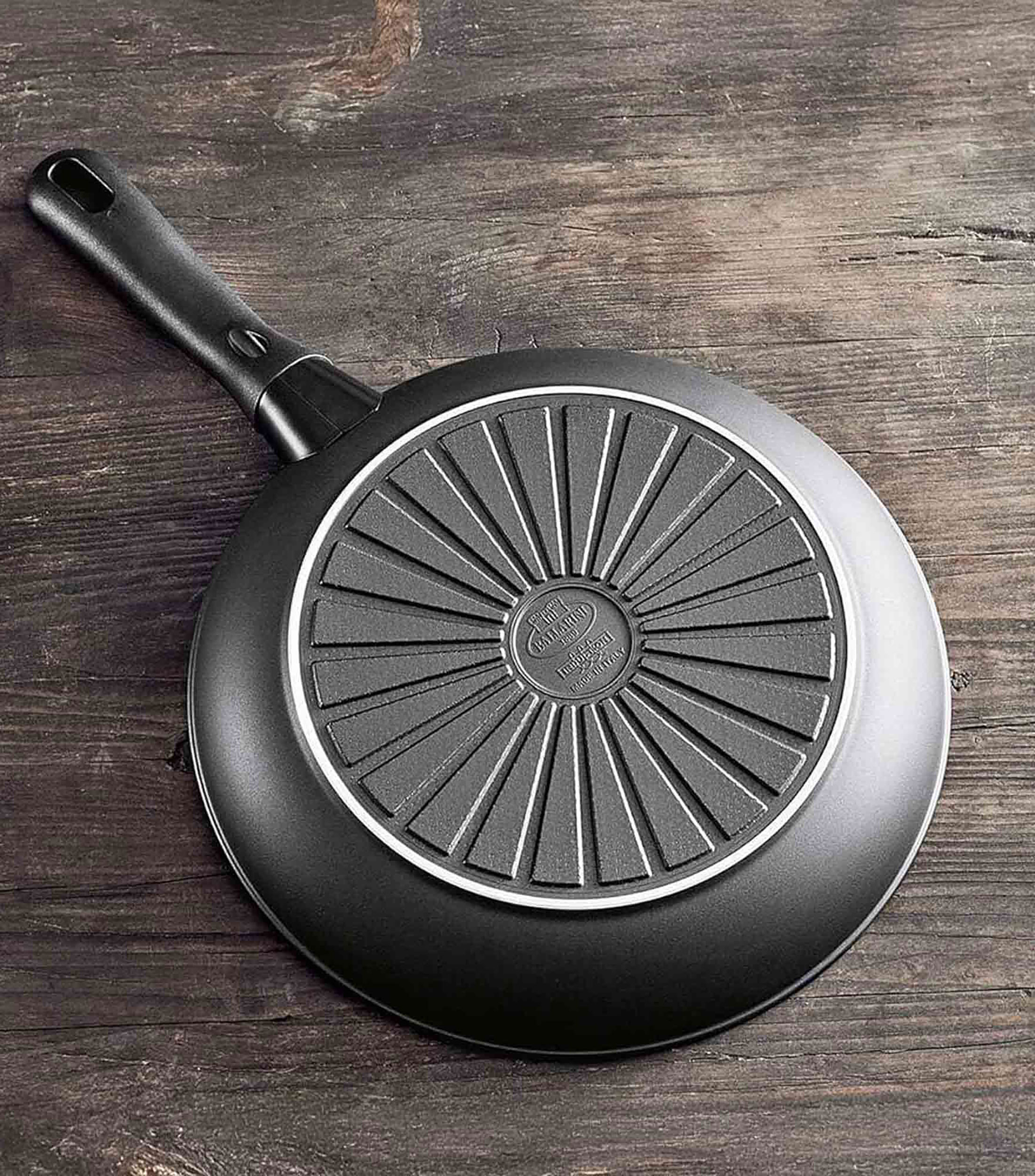 Sartén en aluminio 24 cm Negro