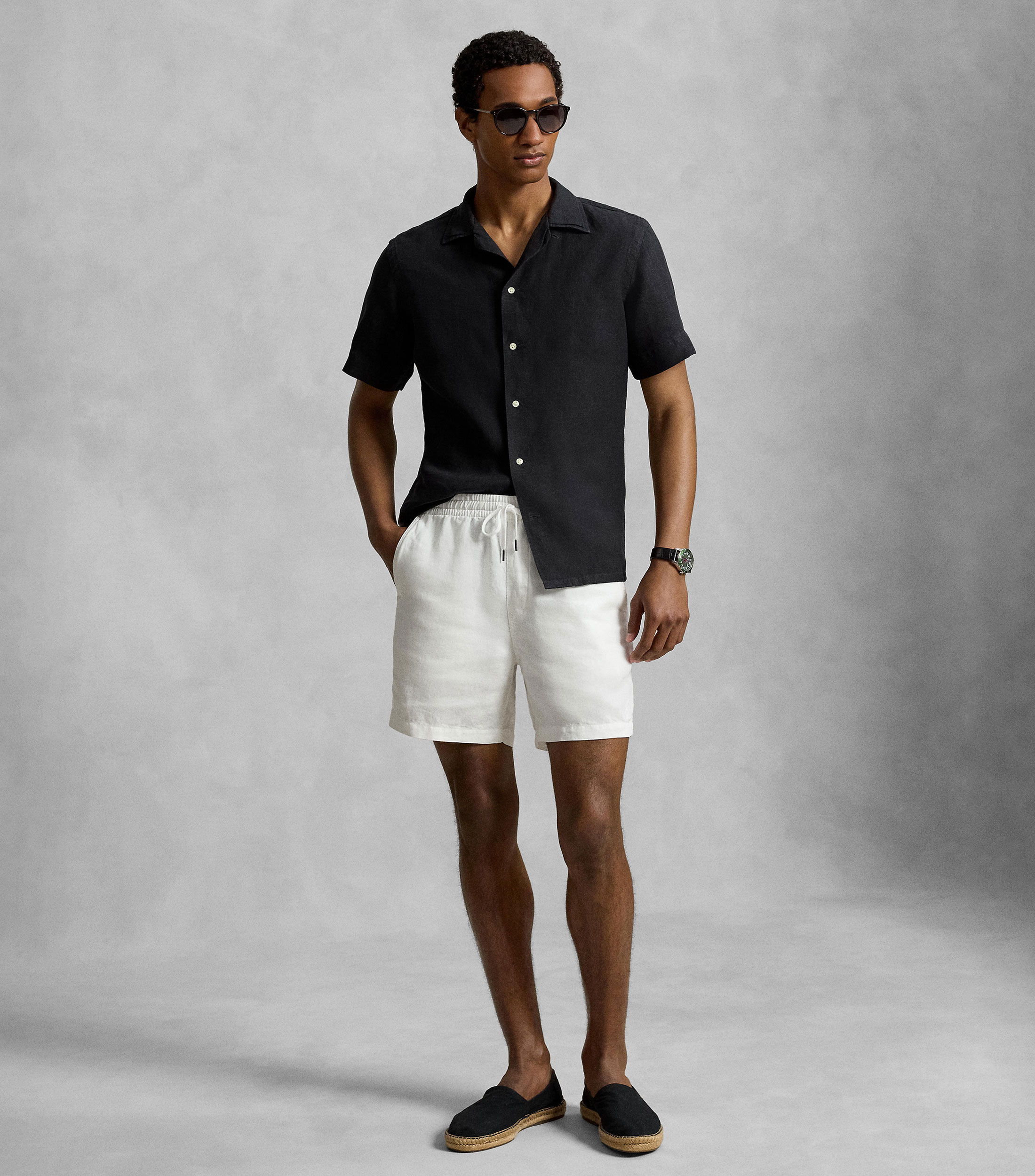 Camisa lisa en lino con manga corta Hombre