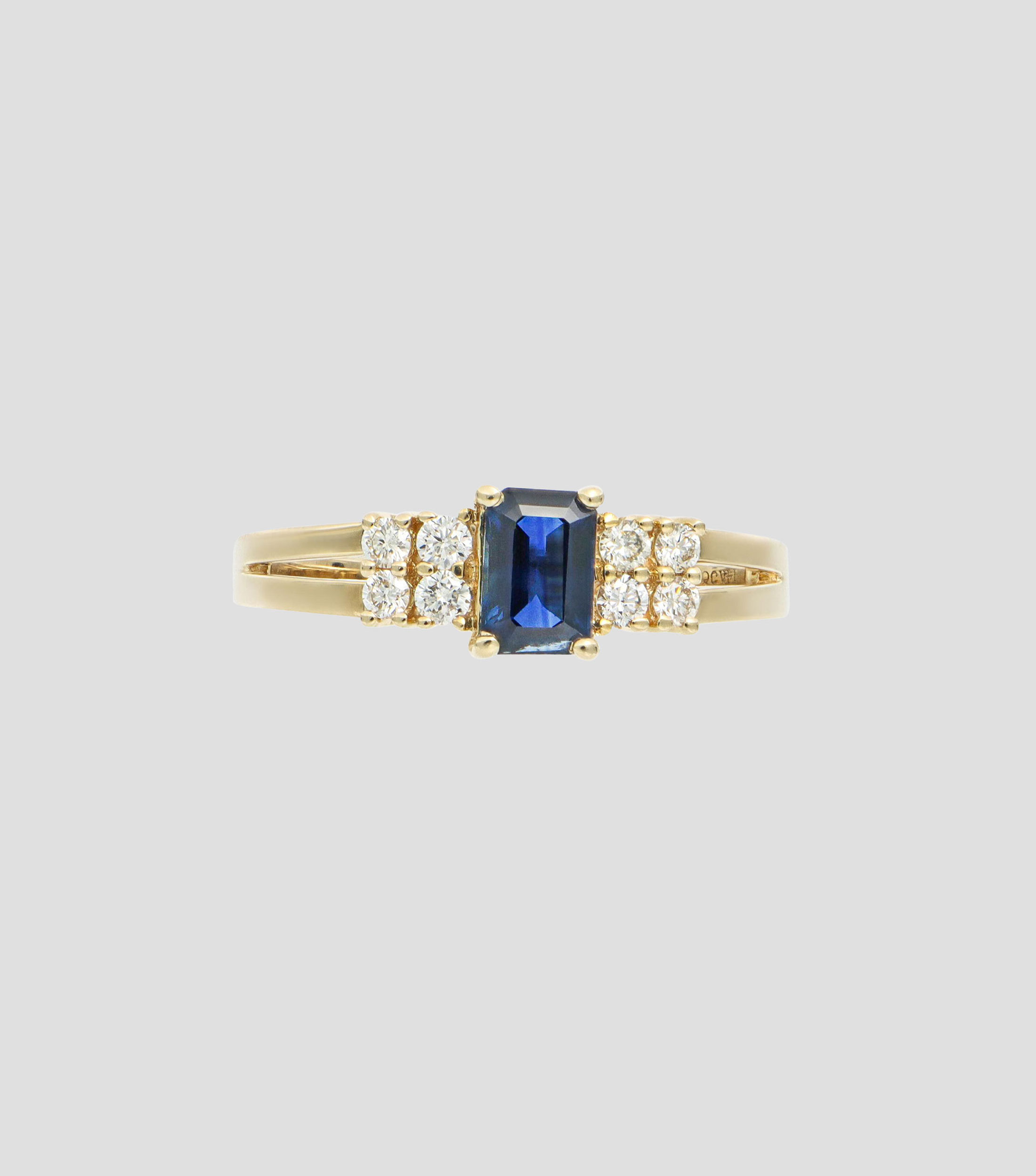 Anillo en Oro amarillo de 14 Kilates con Zafiro y Diamante Mujer