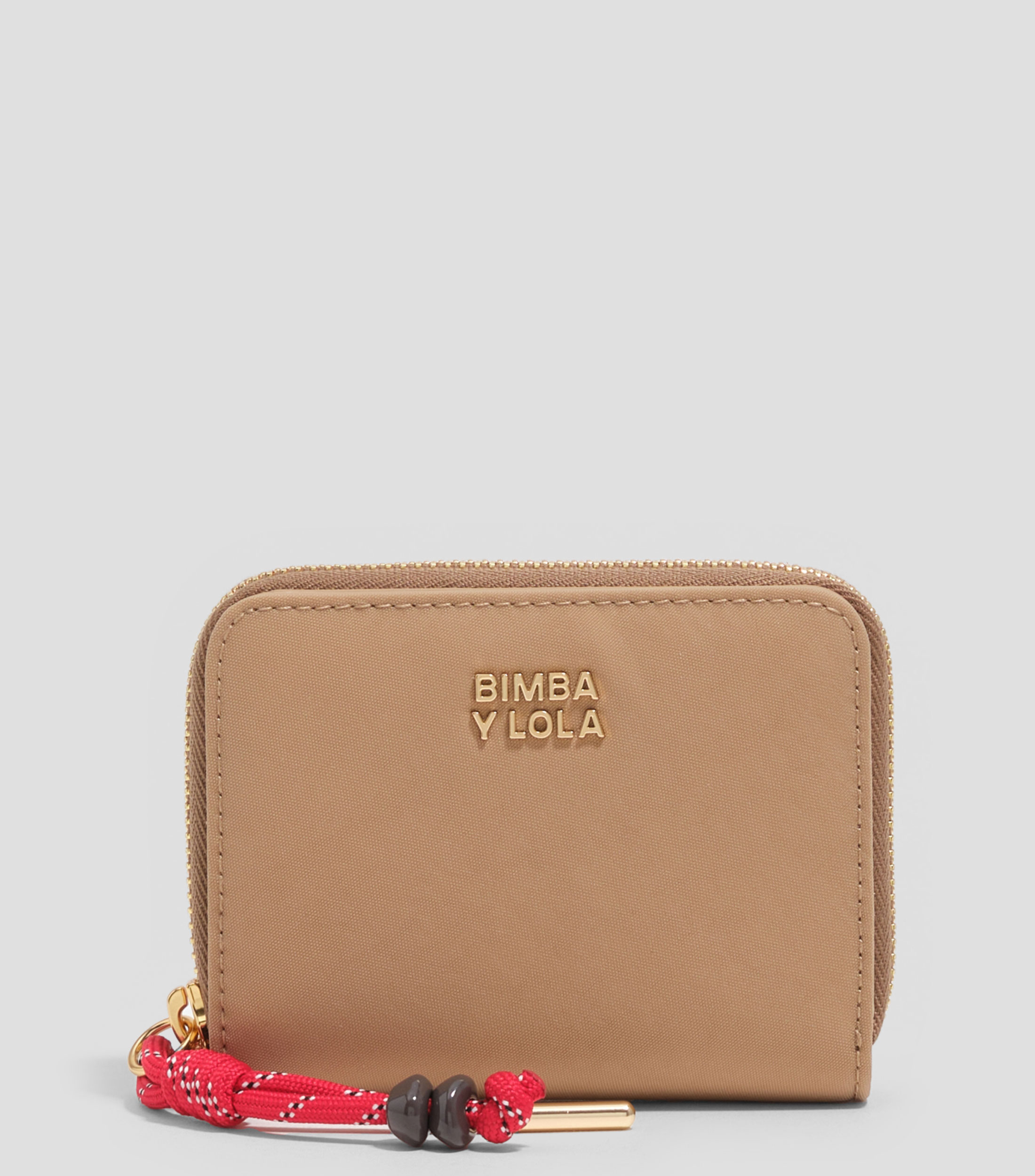 Cartera solapa nylon camel Mujer