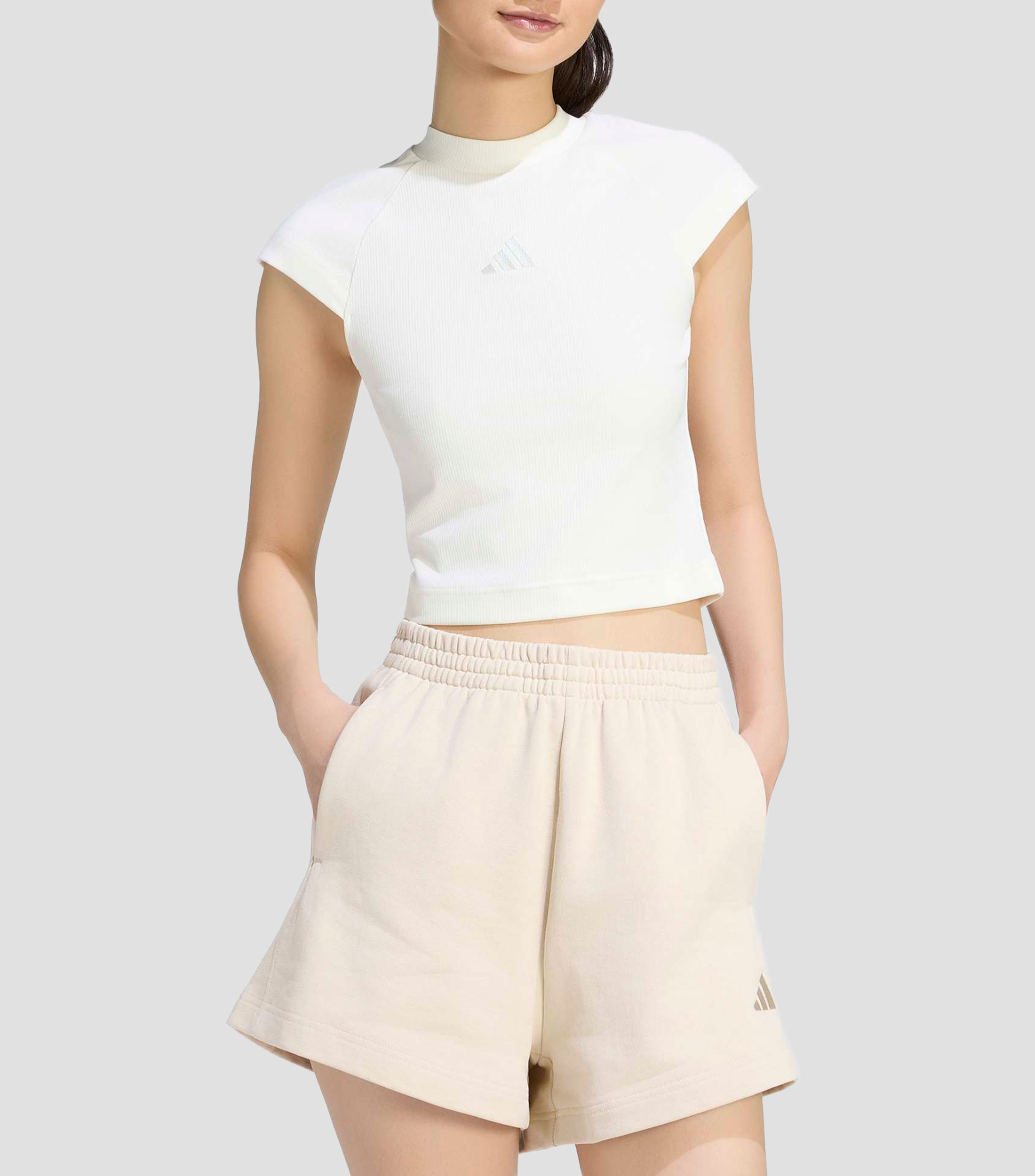 Playera deportiva cuello redondo manga corta sólido Mujer