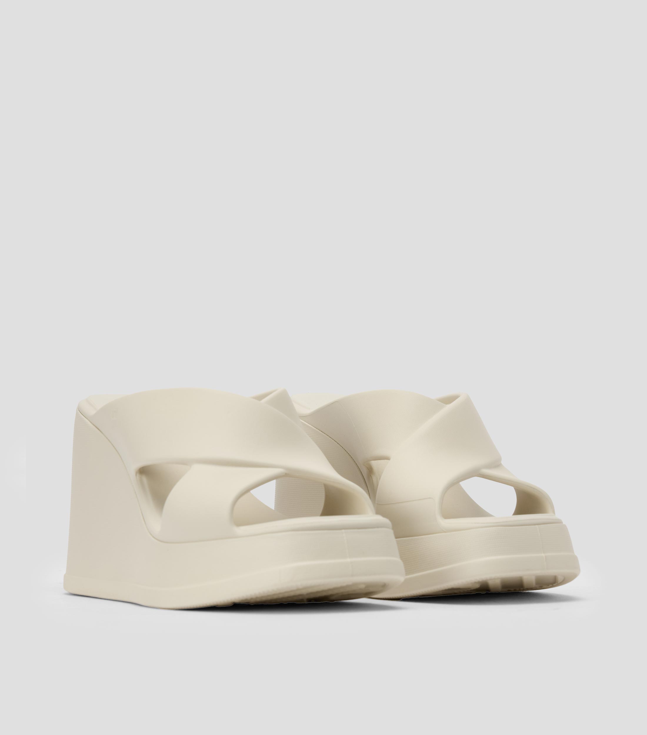 Zapatillas slip on de tacón alto ancho Mujer