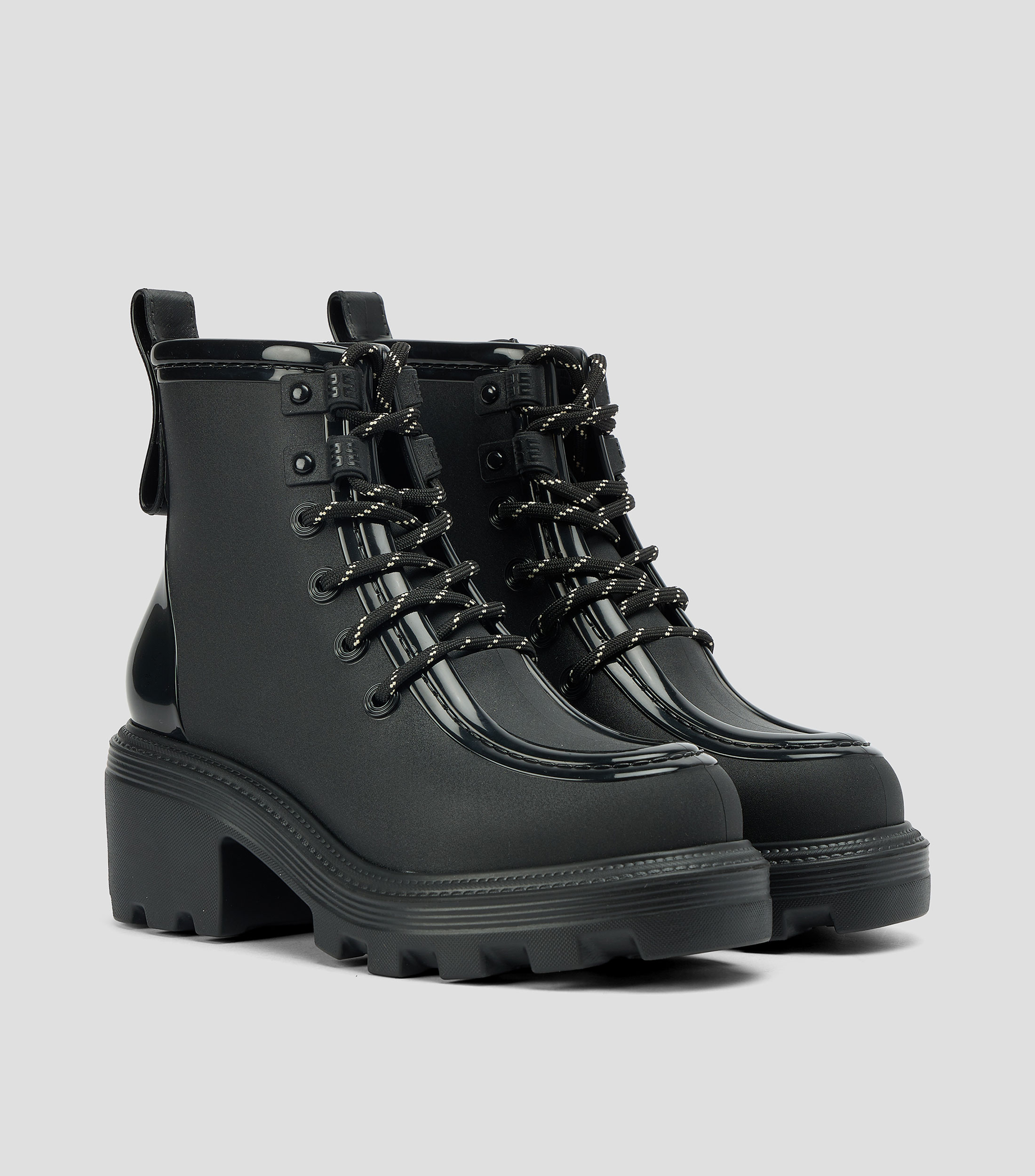 Botas con tacón bajo media luna Mujer