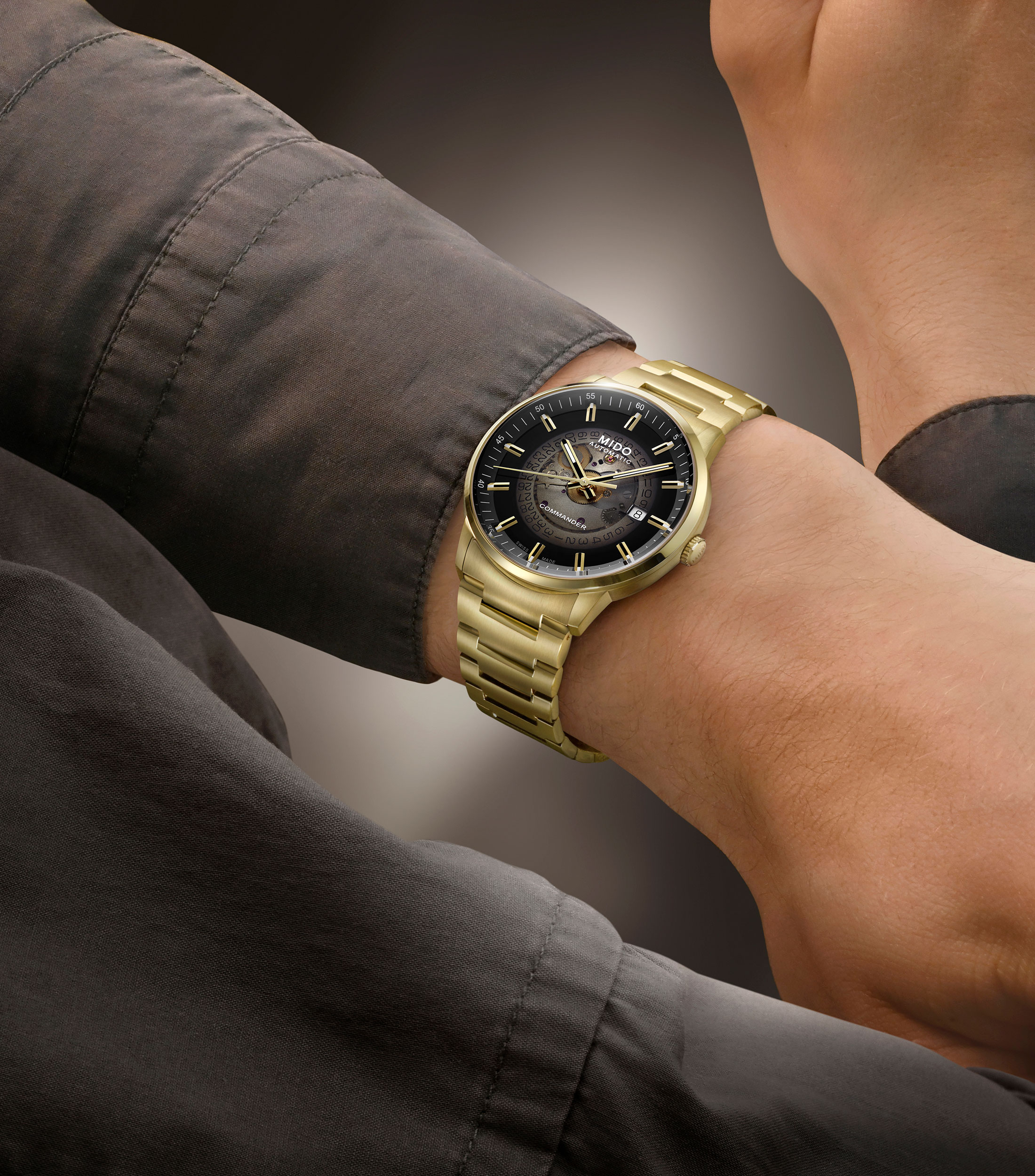 Reloj para hombre Commander Gradient casual, dorado