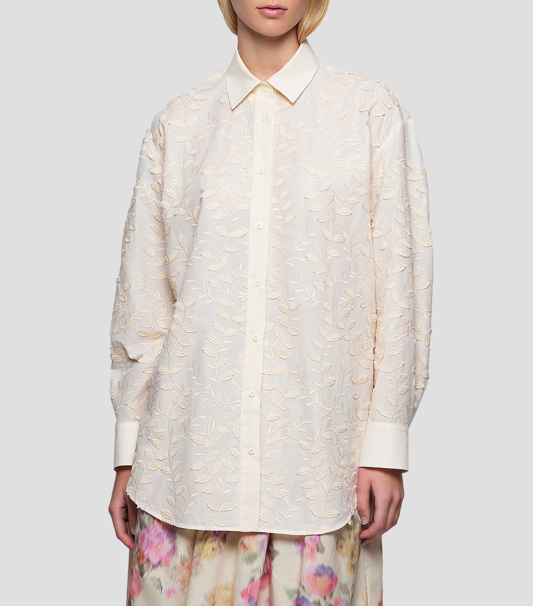 Camisa bordada con manga larga Mujer