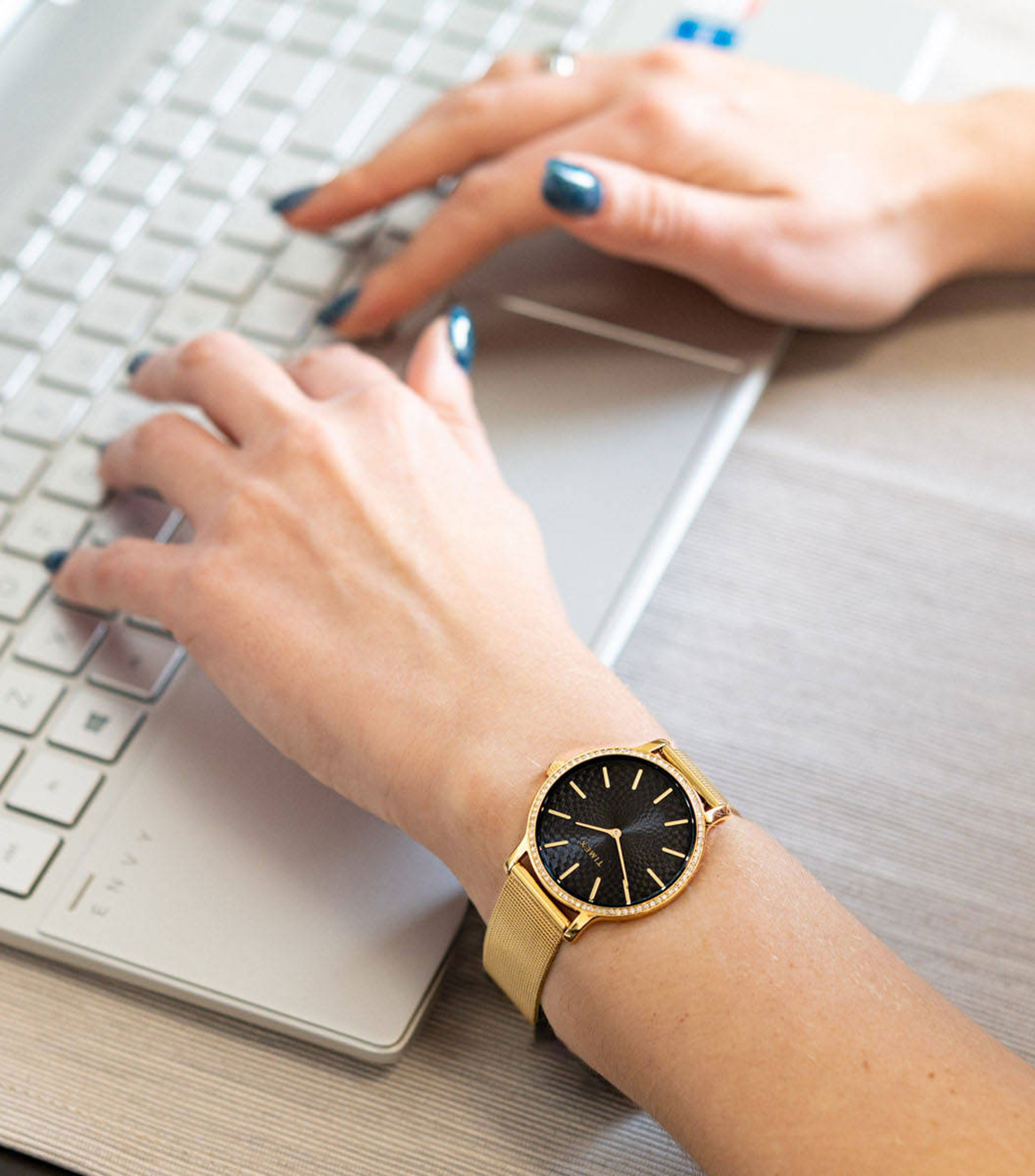 Reloj para Mujer Transcend Casual Dorado