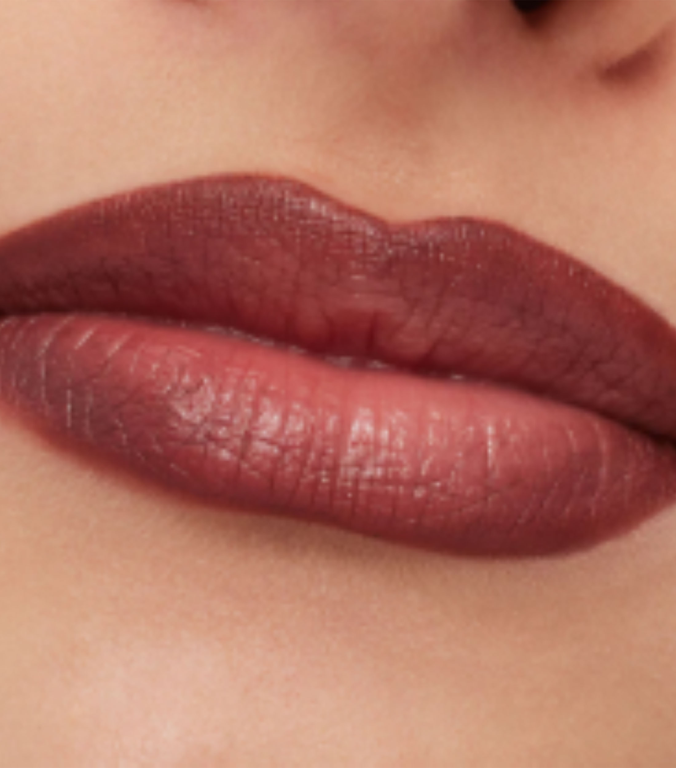 Lápiz delineador para labios Plum, 3 gr