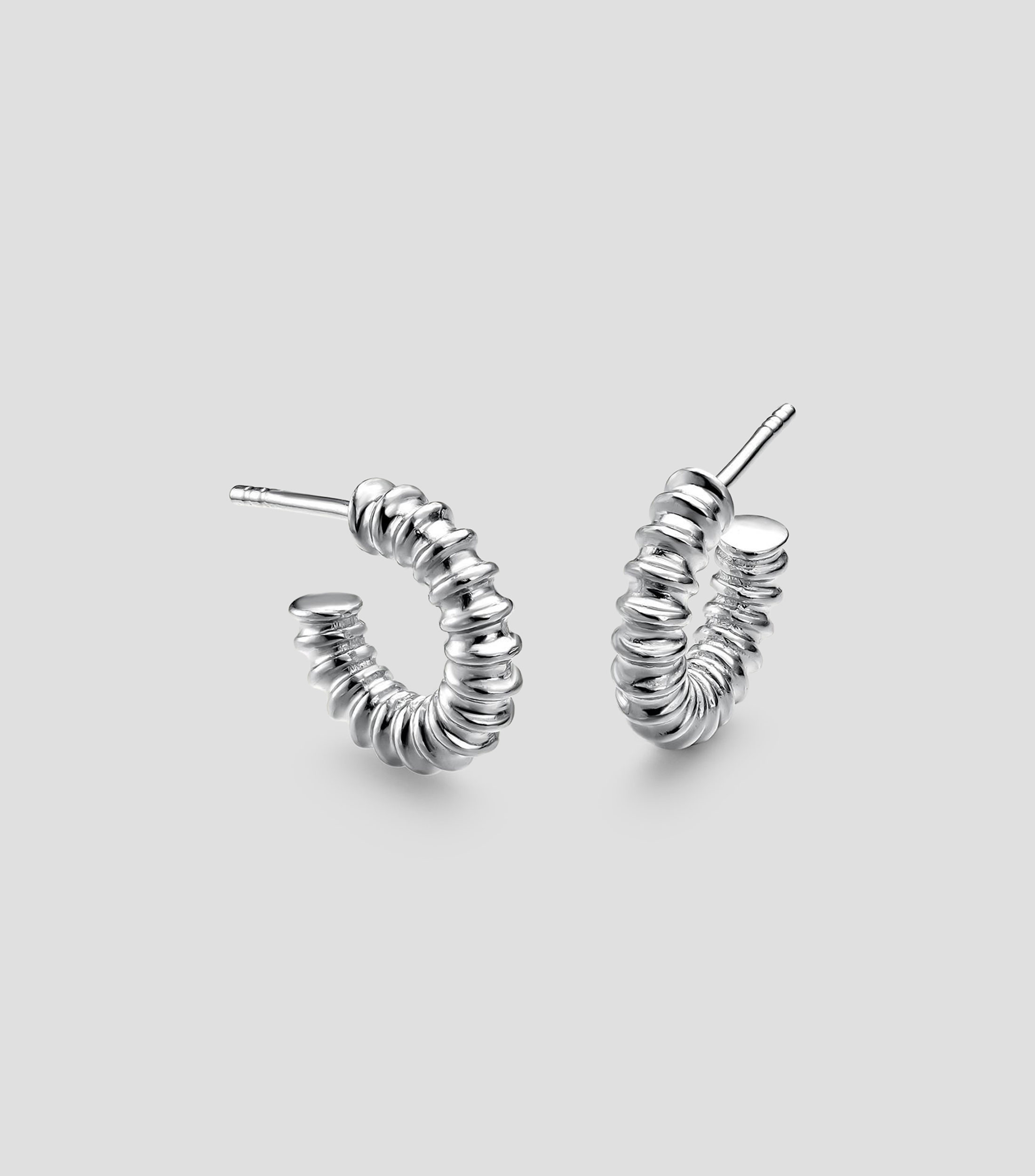 Pendientes de aro pequeño en plata .925 con acabado en relieve Hooped Earrings Mujer