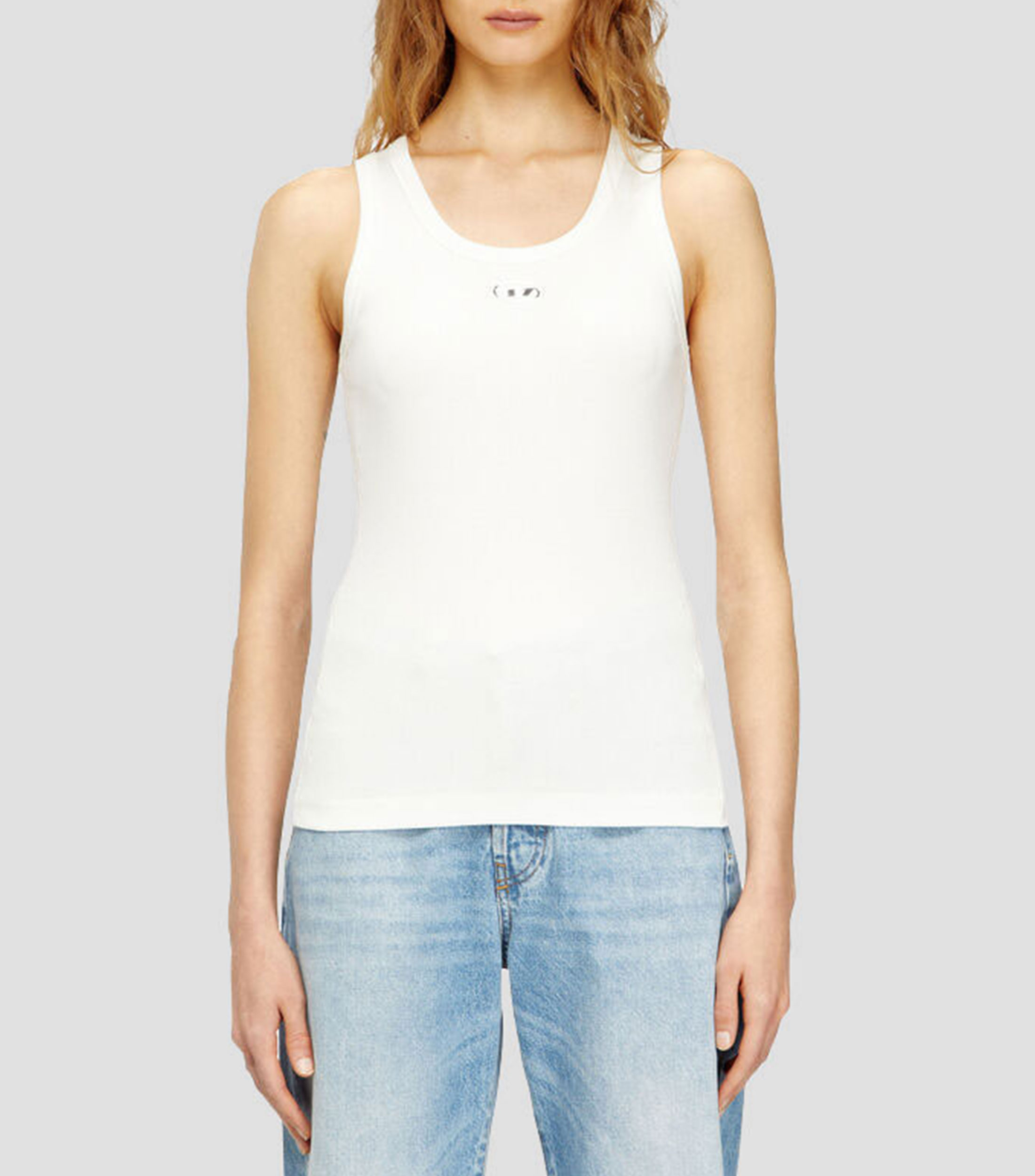 Blusa lisa sin mangas Mujer