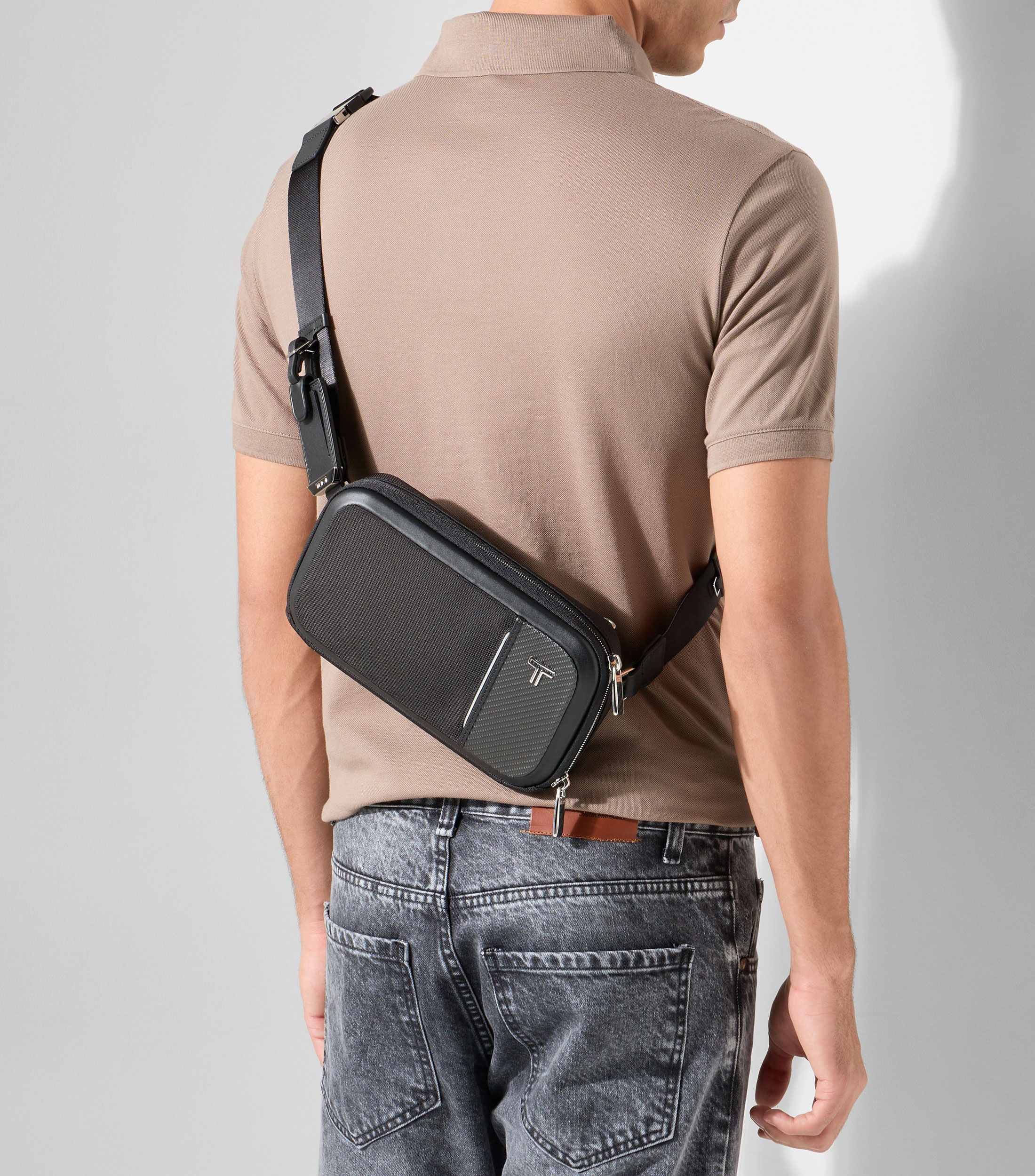 Bolso crossbody con logotipo Hombre