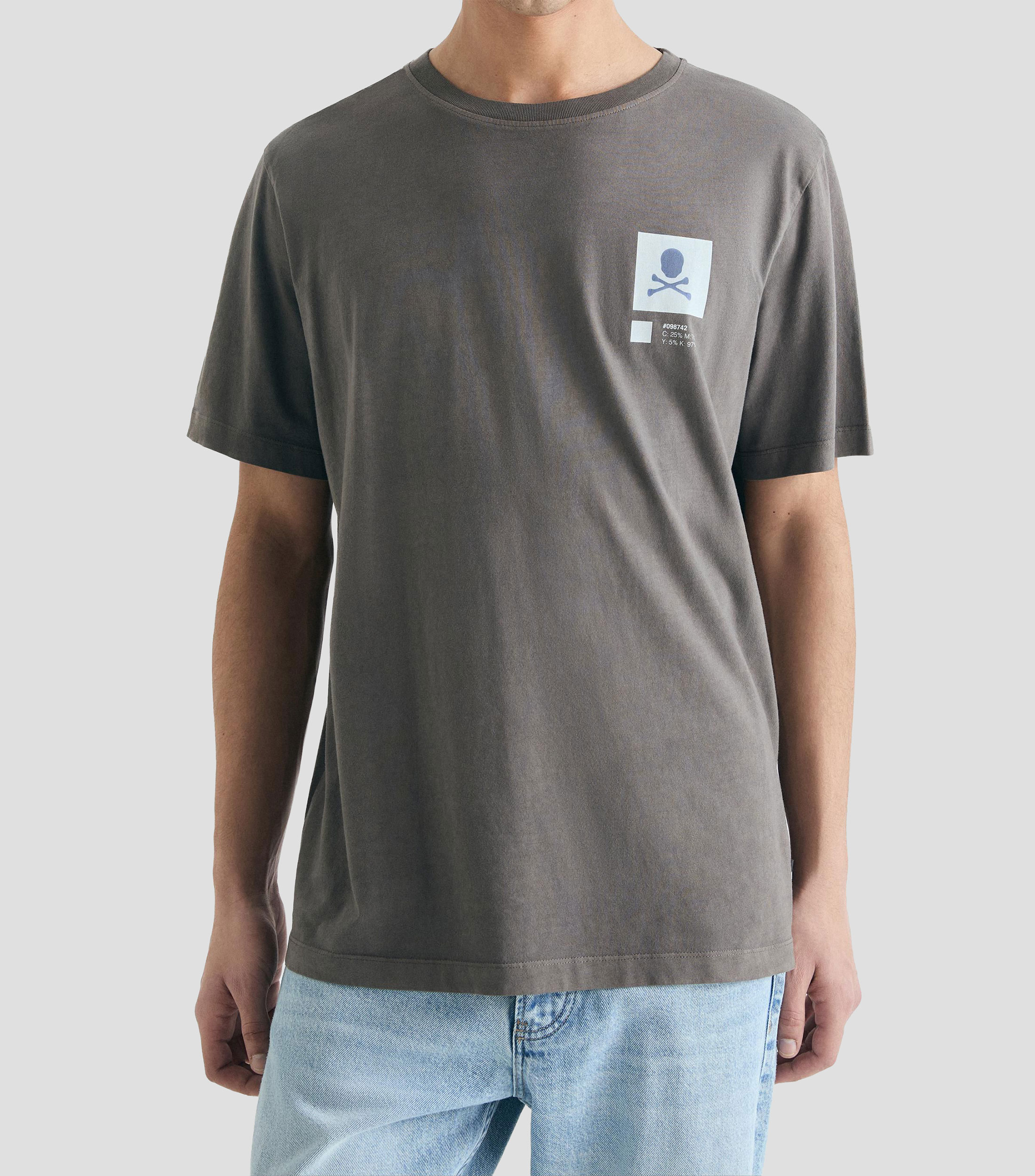 Playera cuello redondo manga corta estampada Hombre