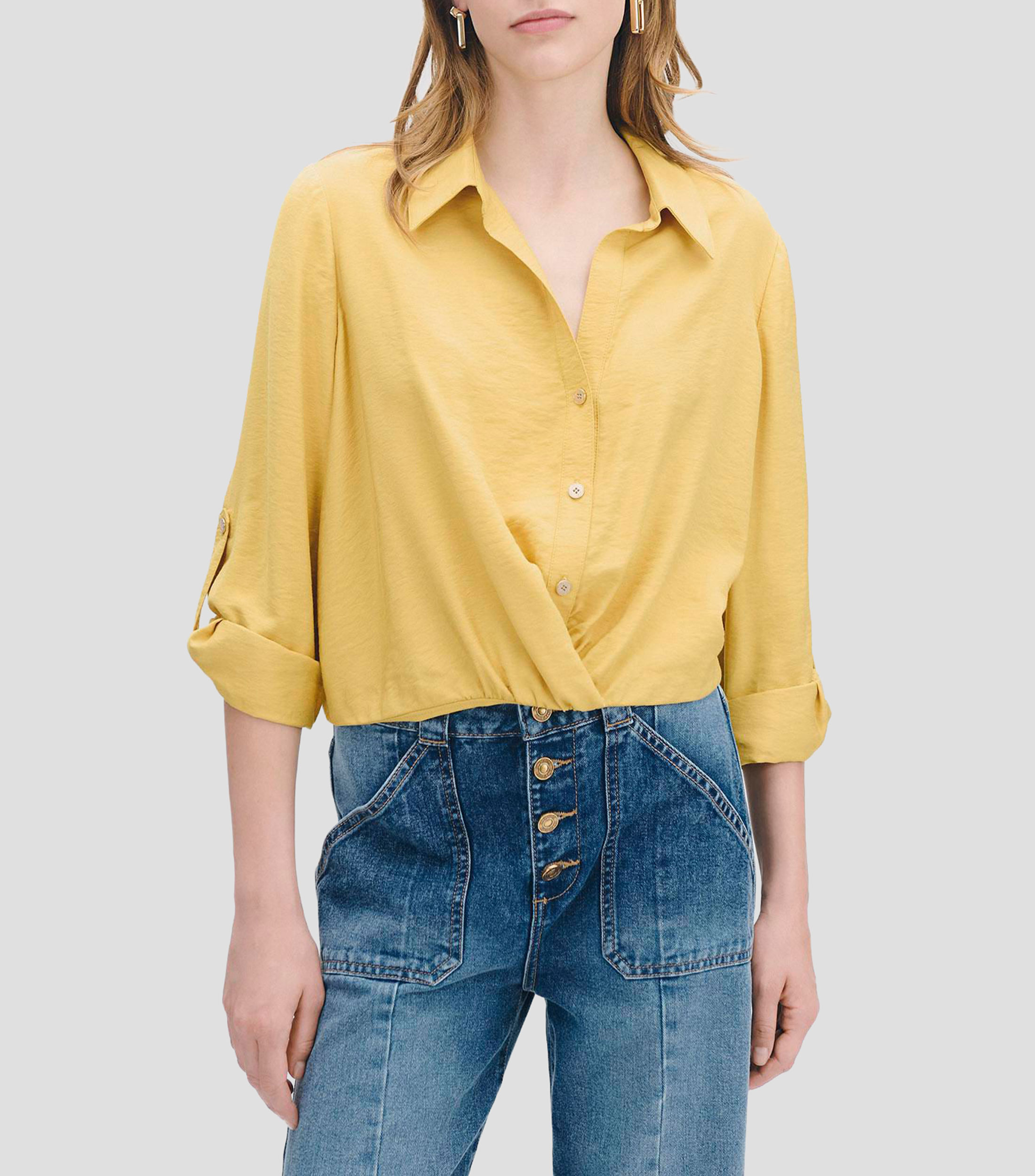 Blusa corta enresortado en cintura y charreteras Mujer