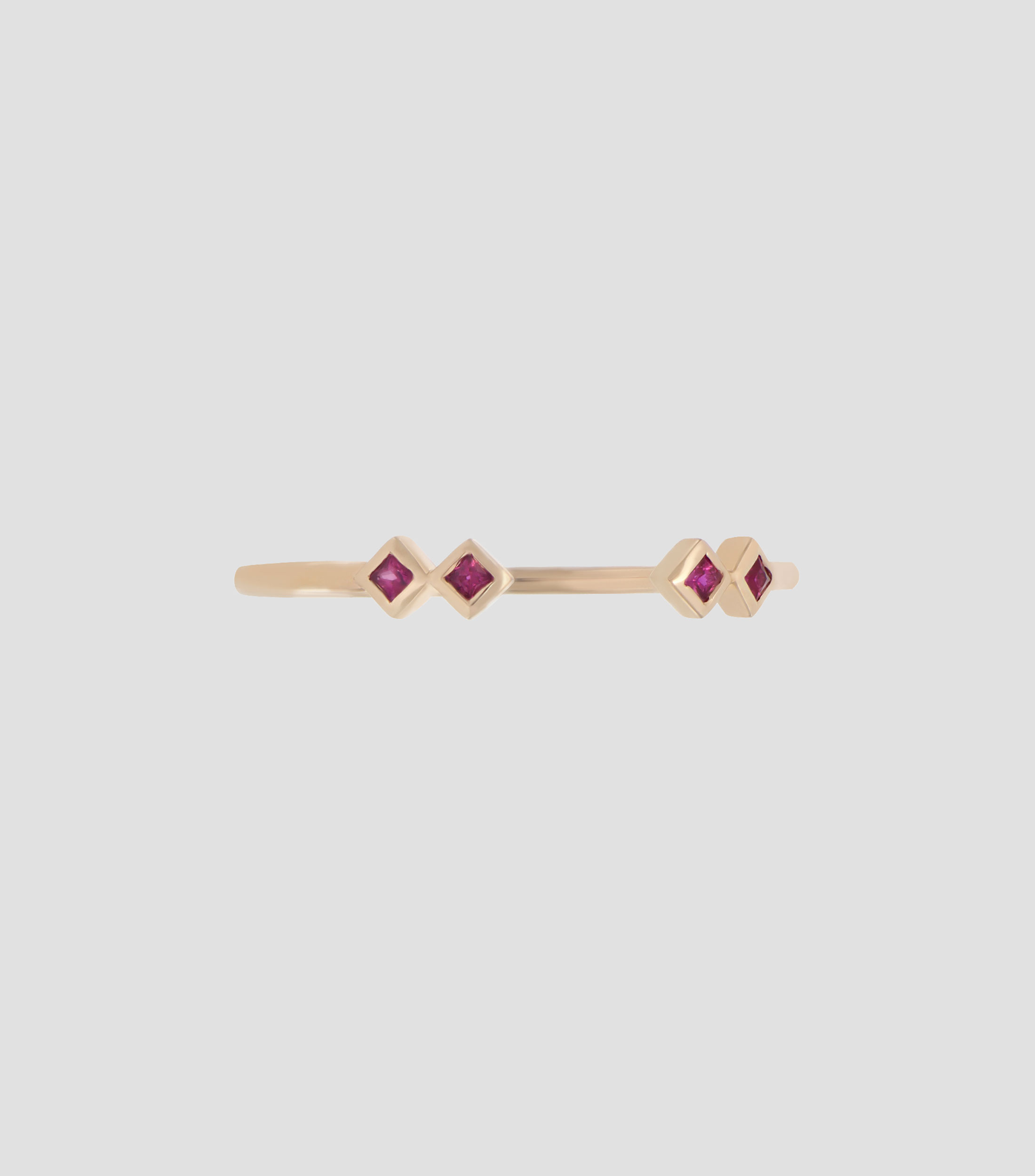 Anillo en Oro rosa 18 kilates con rubí Mujer