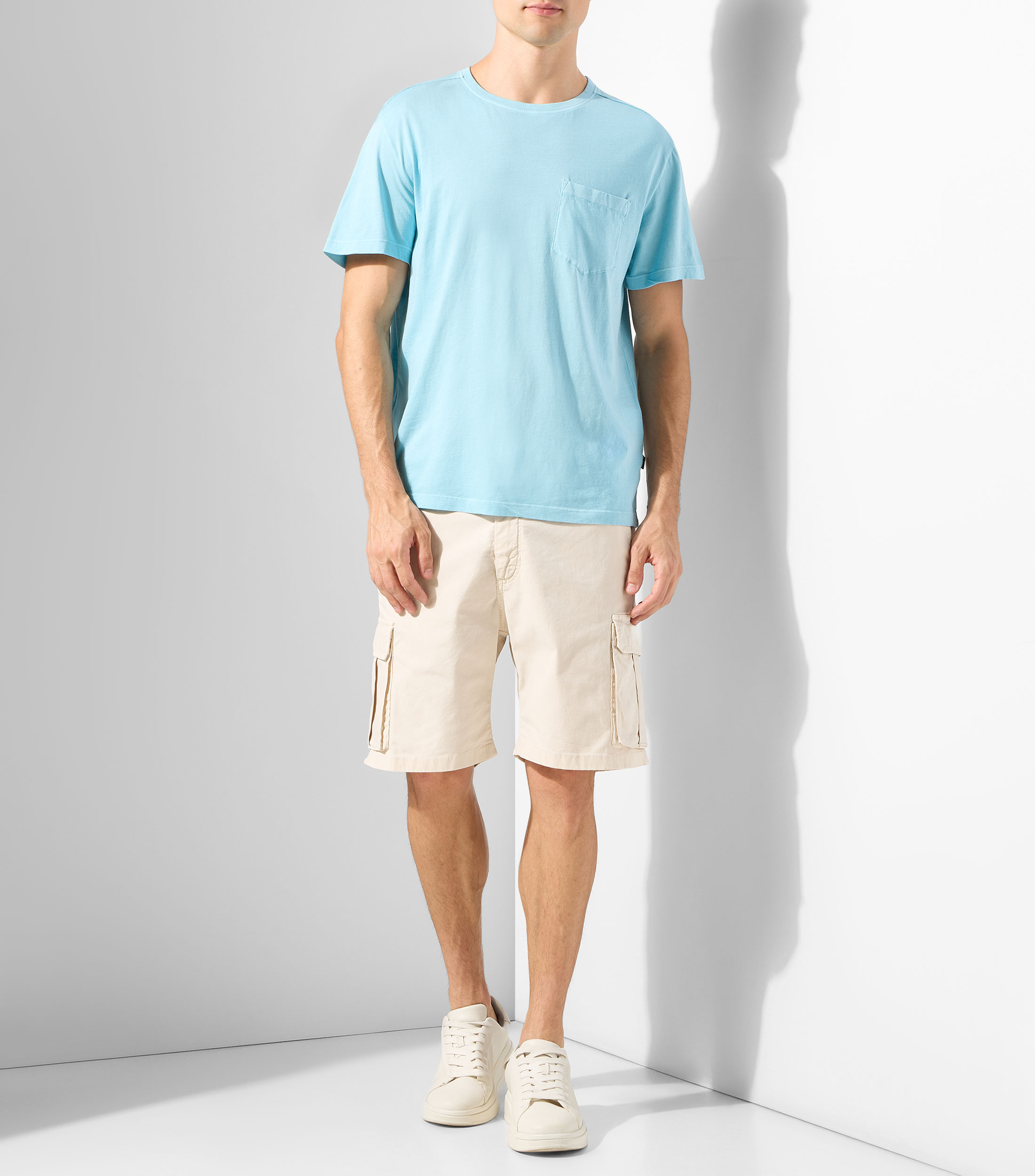 Playera cuello redondo manga corta lisa Hombre