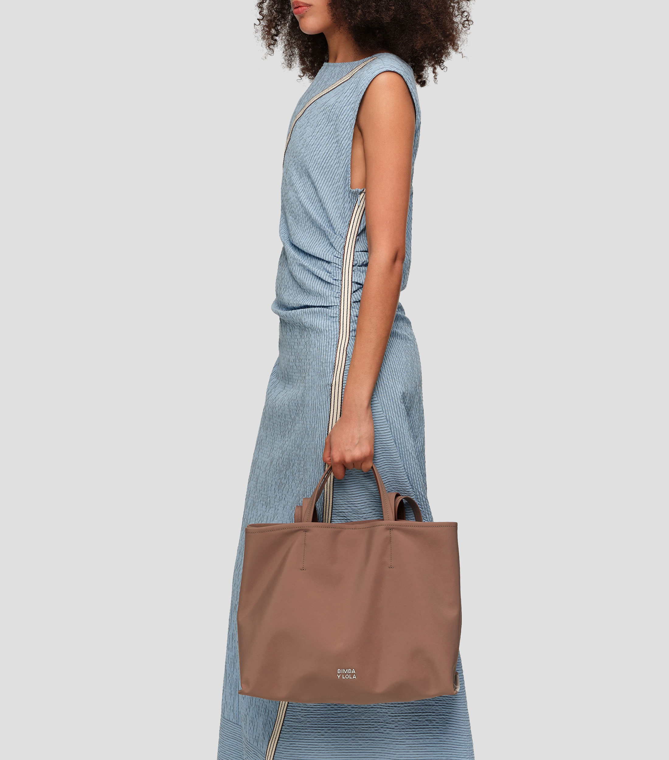 Bolsa Chihuahua tote grande piel turrón Mujer