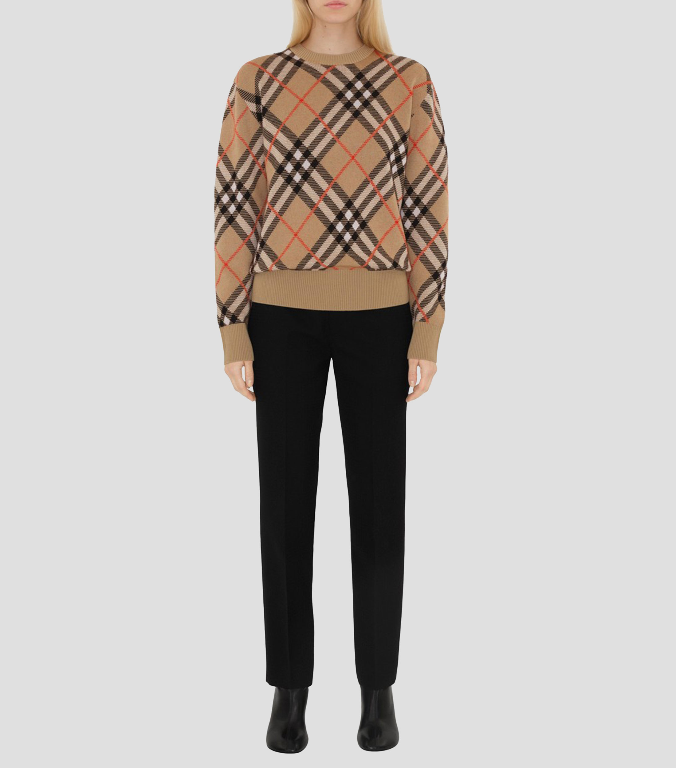 Suéter cuello redondo Mujer