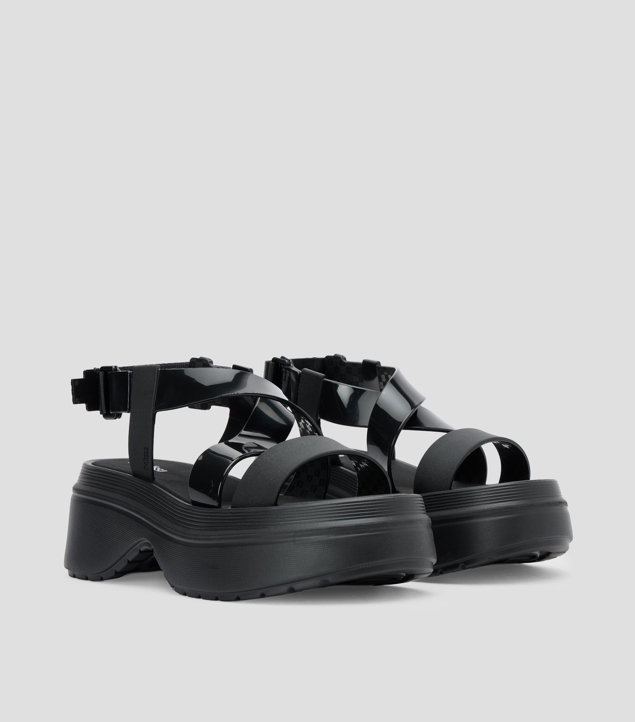 Sandalias de tacón medio con plataforma Mujer
